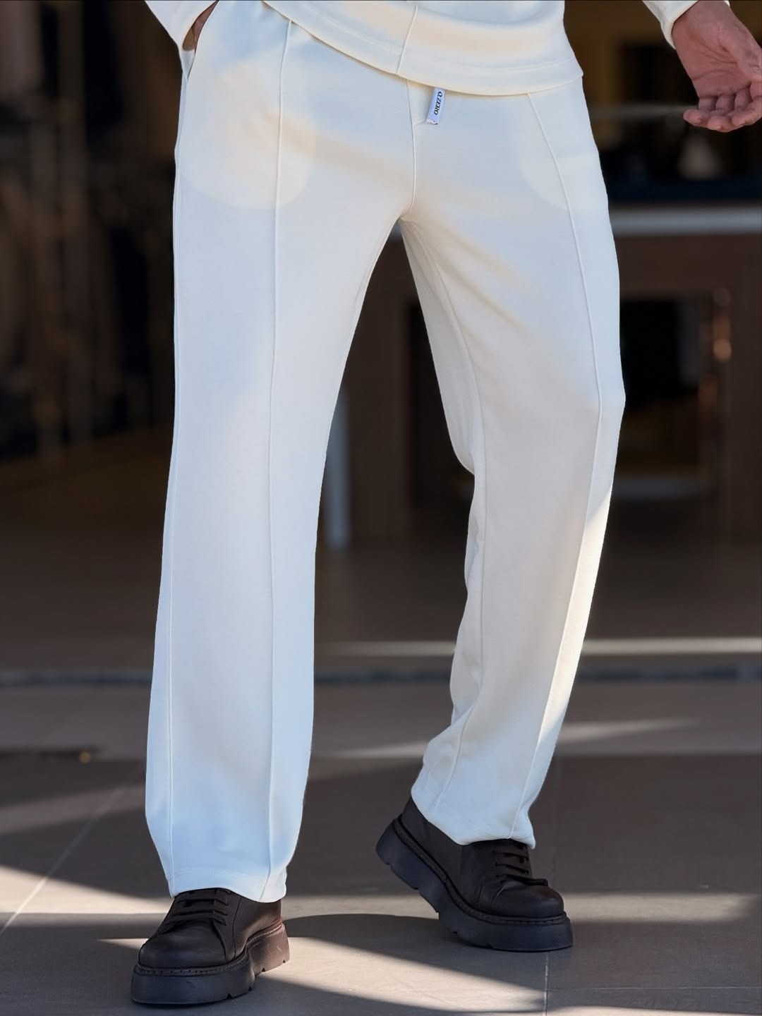 спортивные брюки,мужские белые брюки,белые брюки,прямые брюки мужские,штаны белые мужские