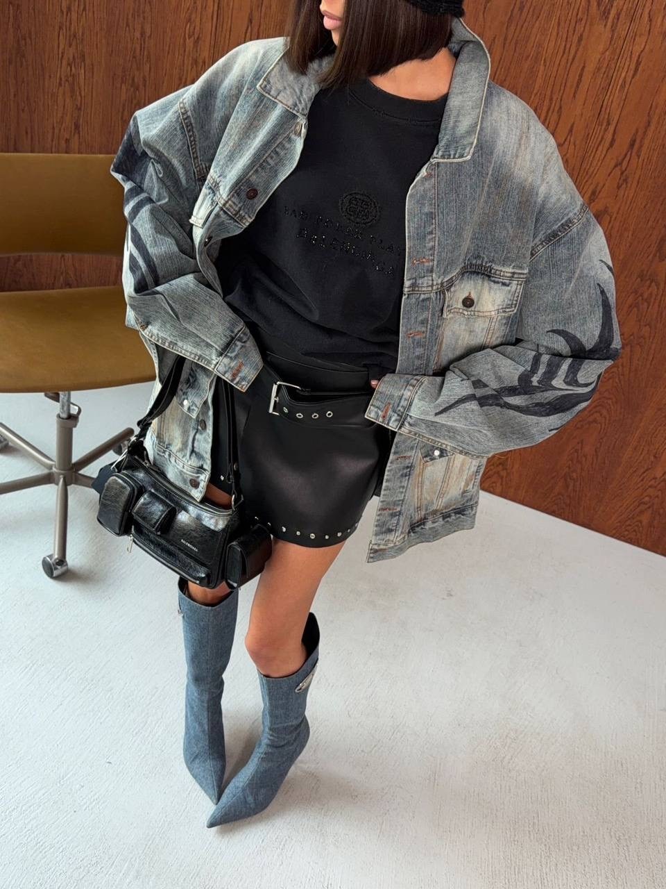 джинсовая куртка miu miu,женская джинсовая куртка,куртка джинсовый,джинсовая куртка свободная,джинсовая куртка женская оверсайз