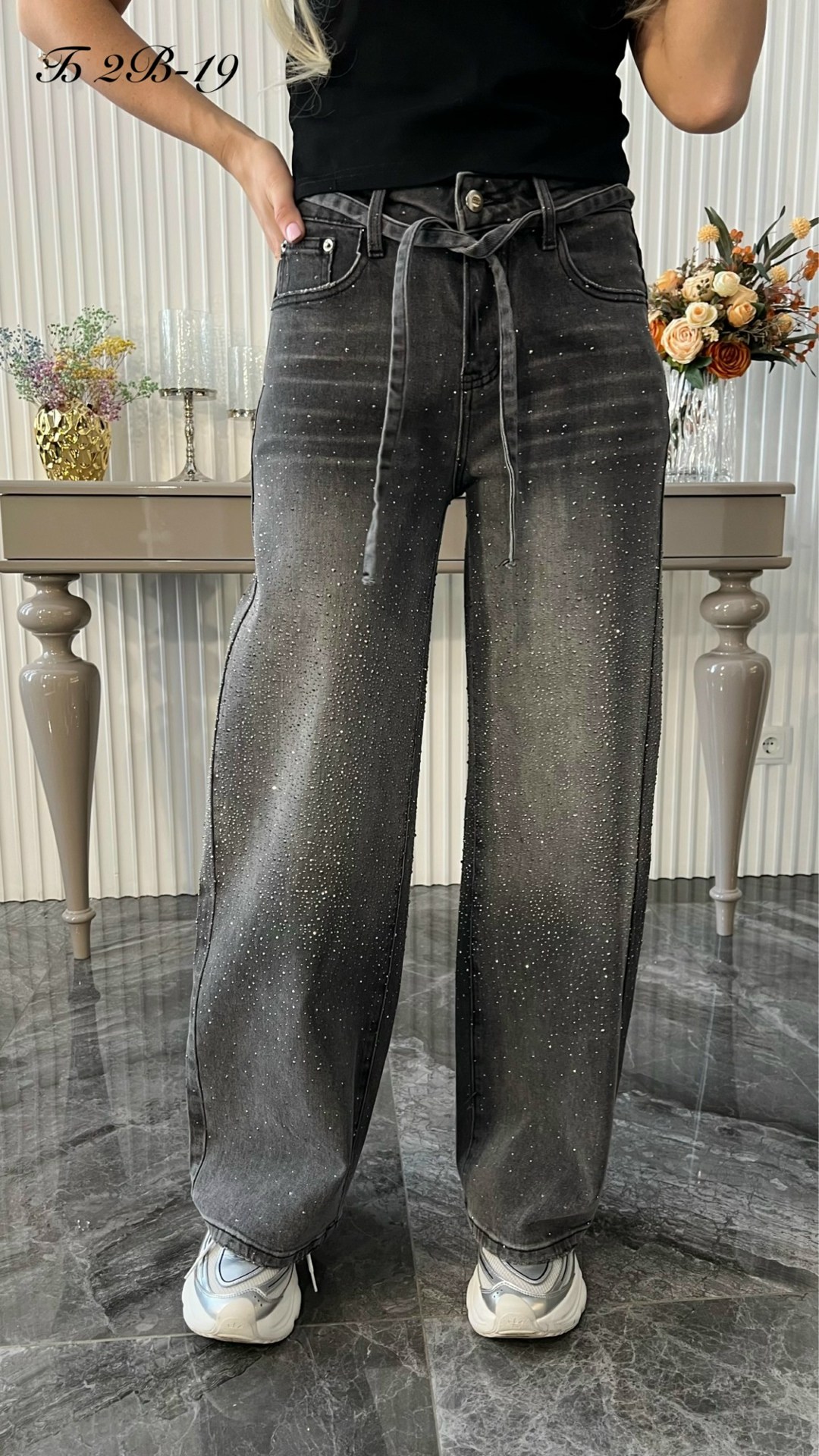 джинсы современные,женские джинсы,джинсы,широкие джинсы,одежда джинсы