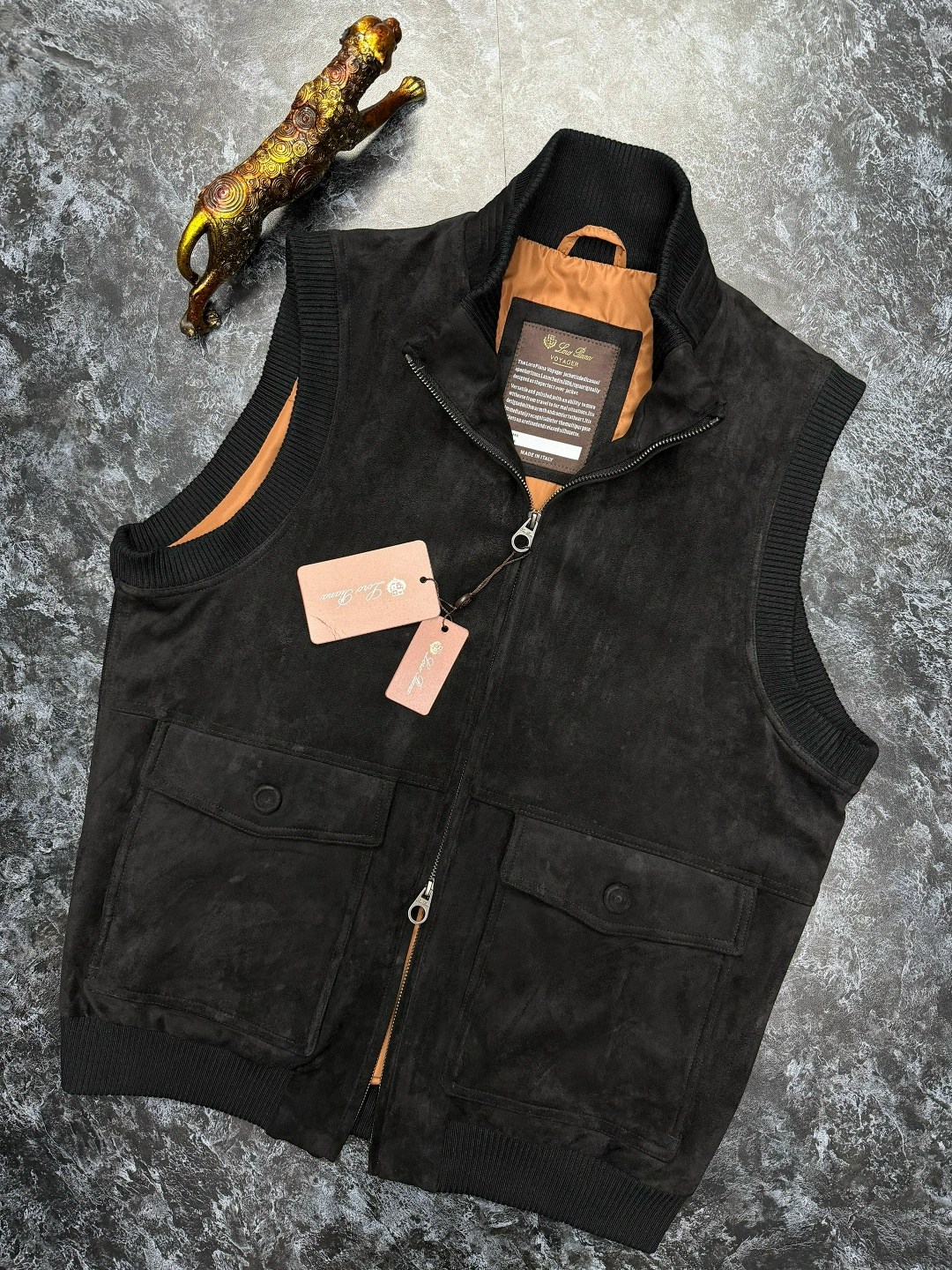 мужские жилеты,жилет кожаный,жилет,жилет с карманами,жилет двухсторонний