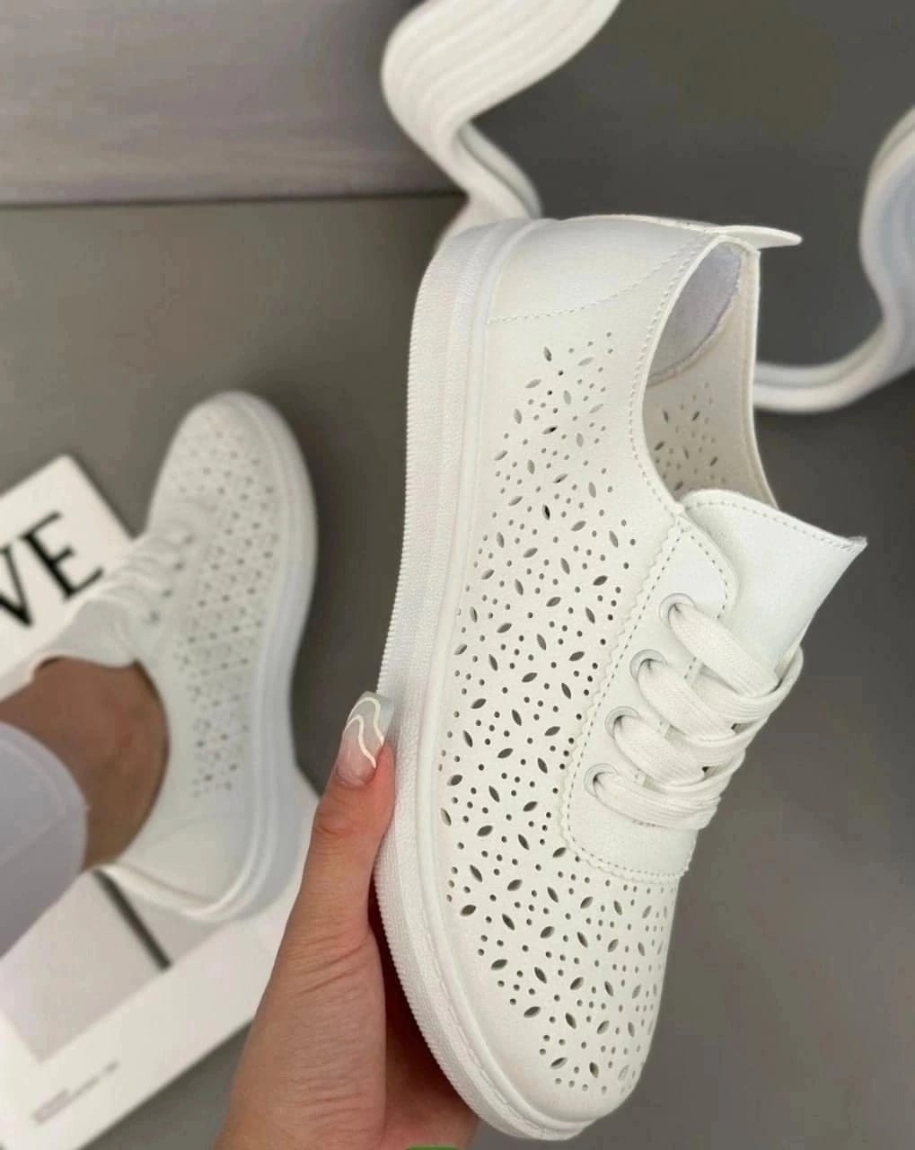 женские кеды,слипоны с перфорацией,кеды женски,слипоны женские,кроссовки женскиe