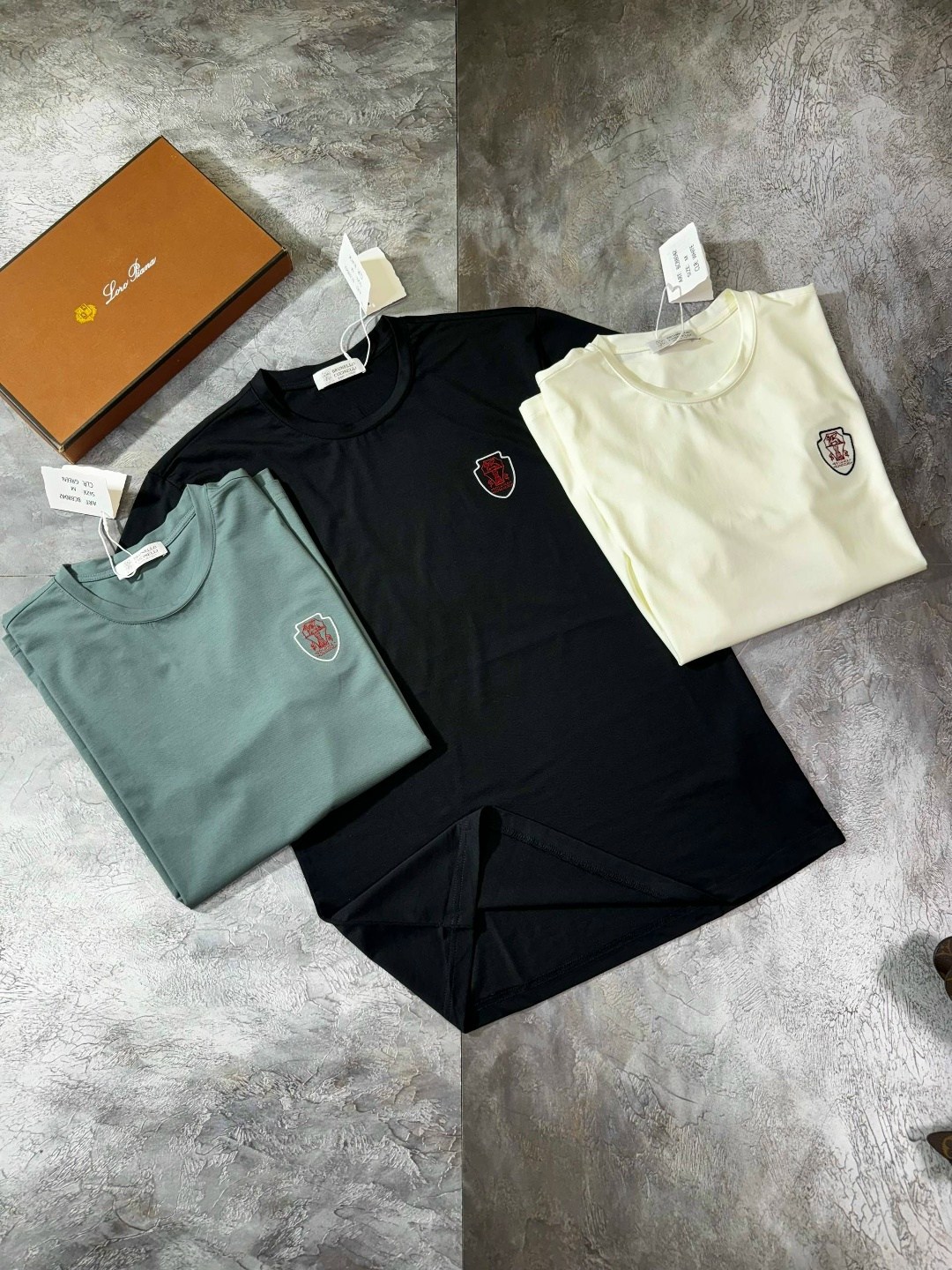 футболки мужские,футболки женские мужские,футболки для мужчин,футболка,брендовые футболки