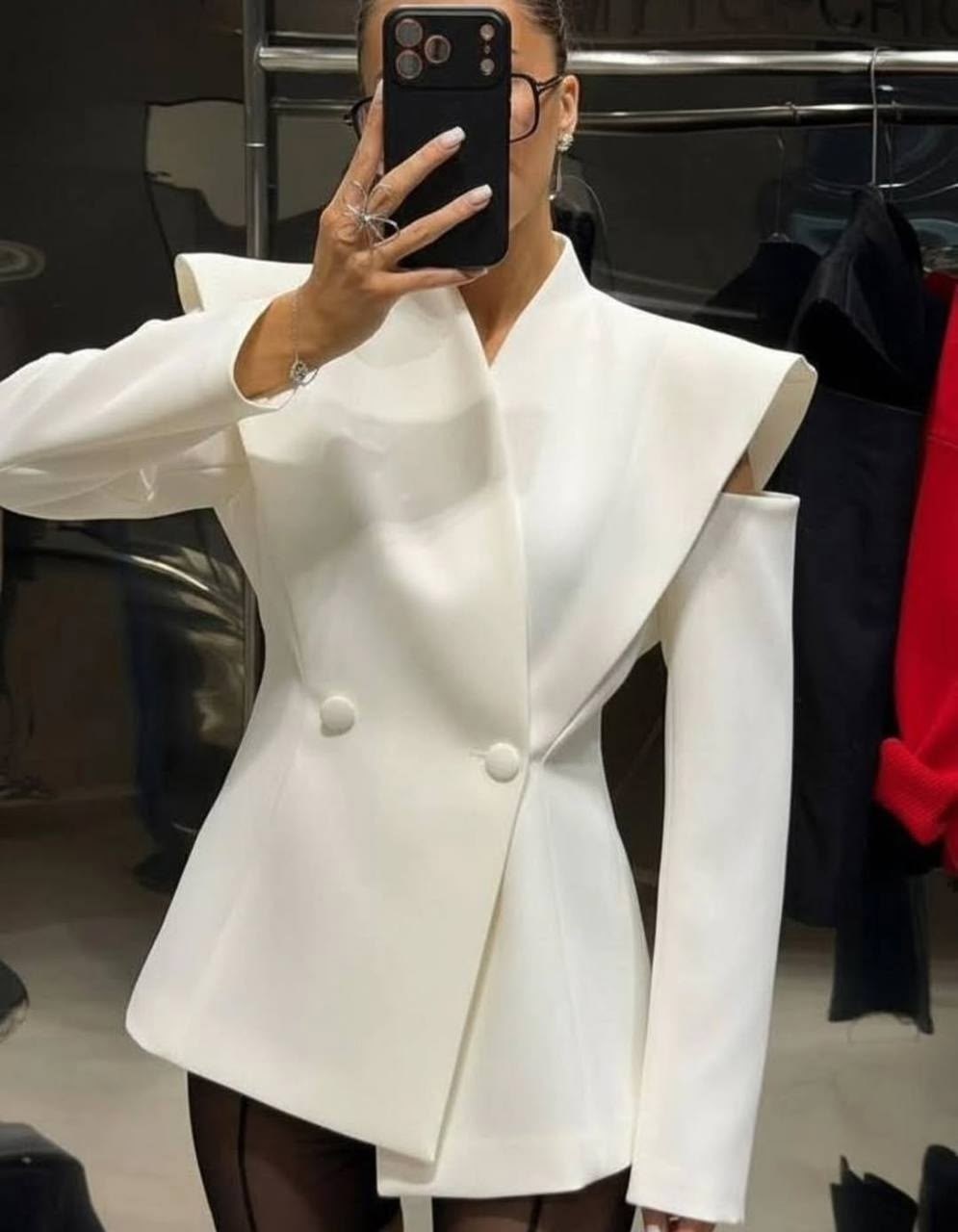 пиджак бант,женский пиджак,пиджак,эффектный пиджак,пиджак-баска с акцентной талией