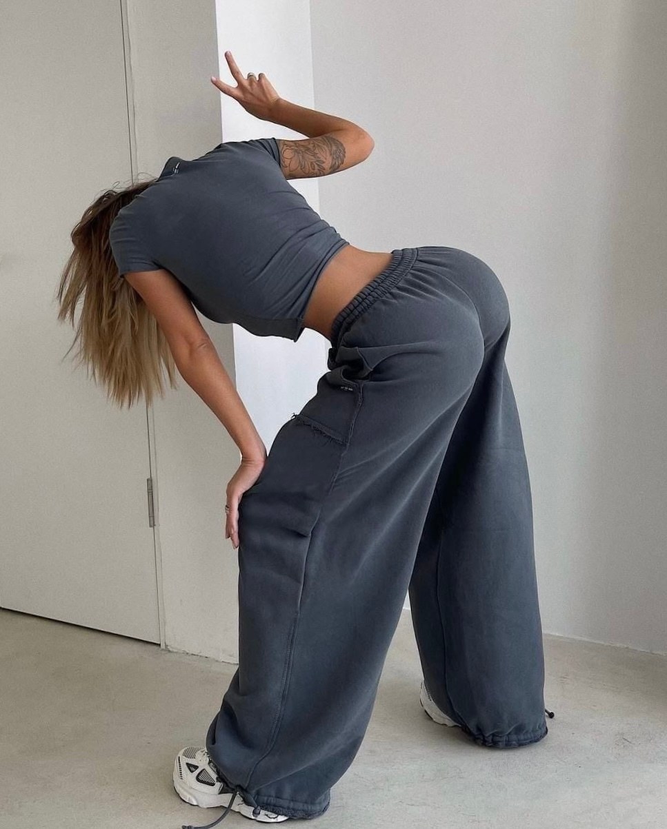 спортивные женские брюки,спортивные штаны,женские спортивные штаны,спортивный костюм для женщин,костюм спортивный женский