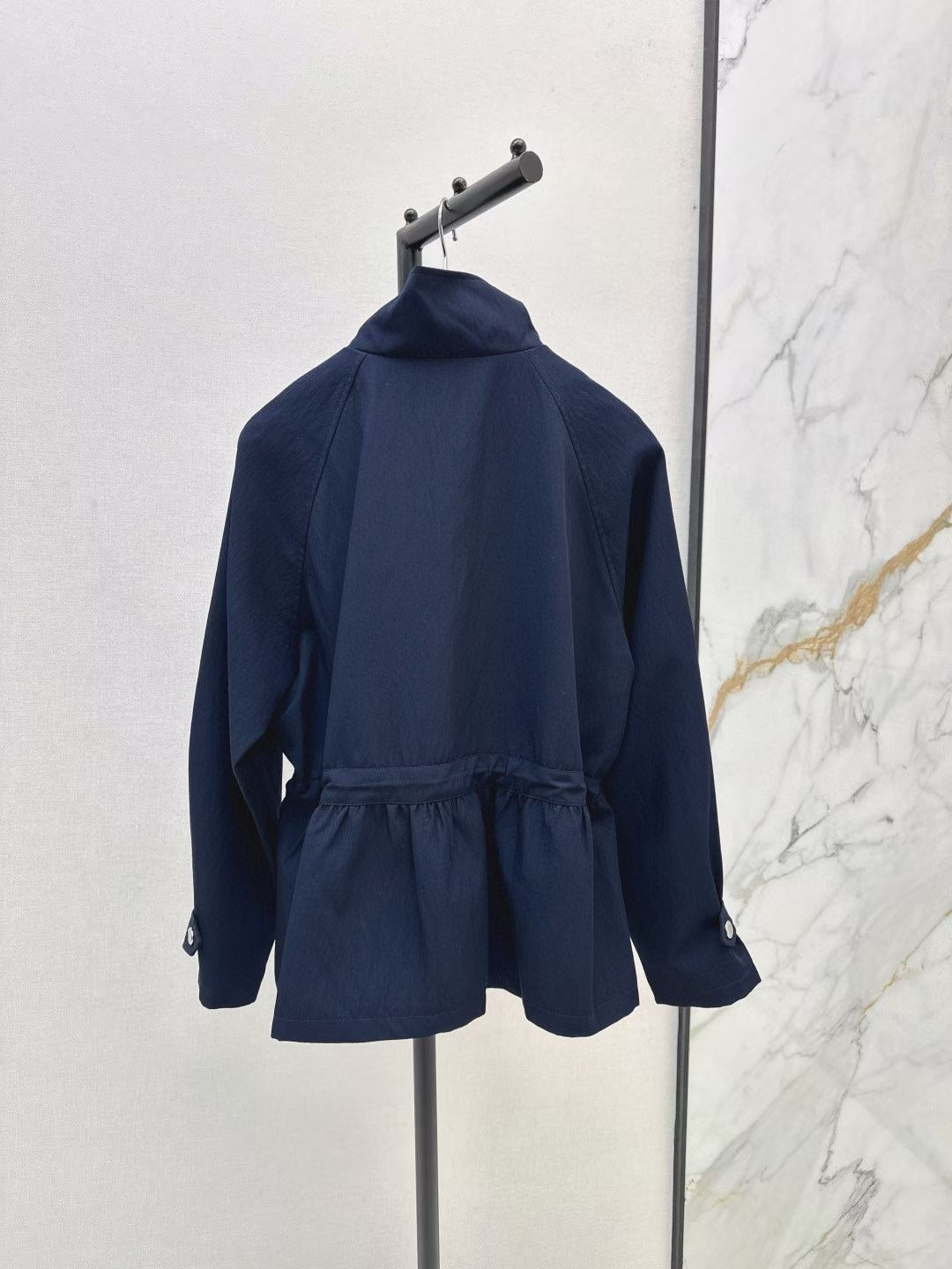 куртка стильная,женская куртка,женская модная куртка,кожаная куртка,куртка весенние