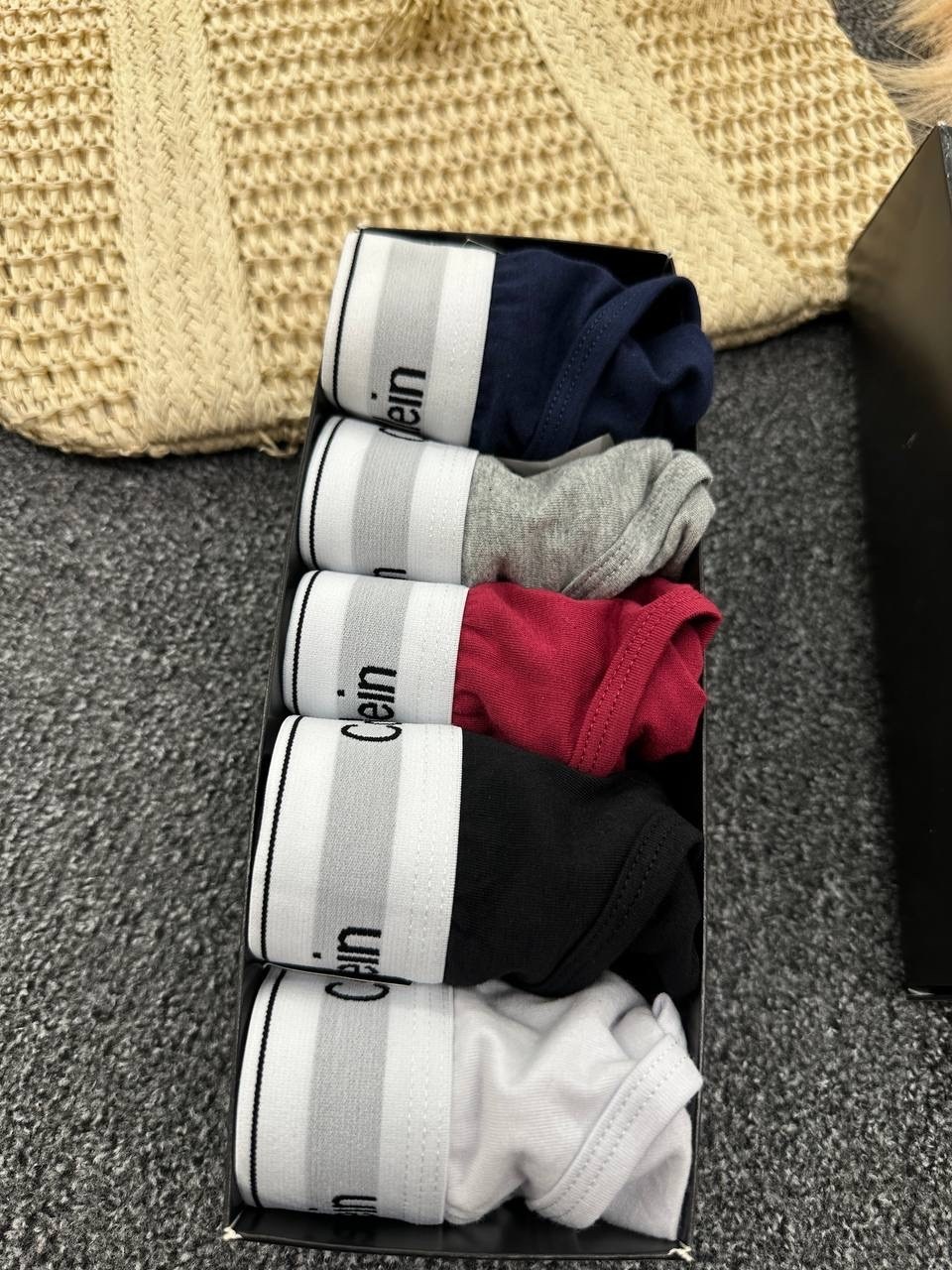 трусы calvin klein женские,calvin klein женские спортивные трусы из хлопка,набор трусов calvin klein женские,комплект трусов слипы calvin klein базовая 5 шт,набор трусов calvin klein