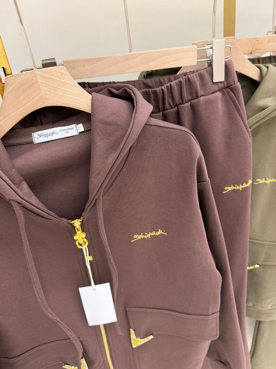 спортивный костюм,мужской спортивный костюм,костюм спорт,женские костюмы спортивные,спортивный костюм brunello cucinelli