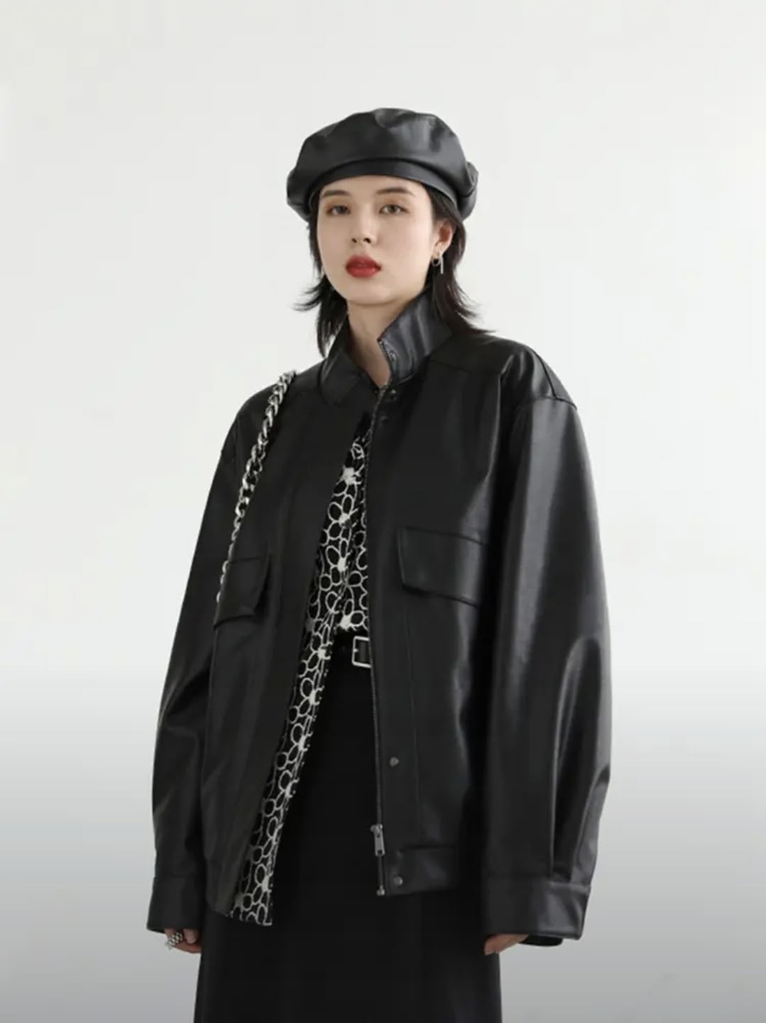 женская куртка из искусственной кожи,кожаная куртка,кожаная куртка женская,куртка бомбер,куртка женская оверсайз из искусственной кожи