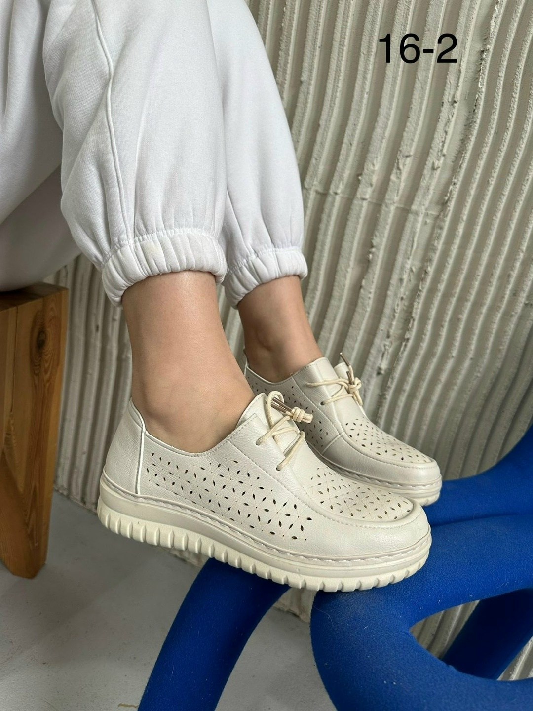 ,мокасины с перфорацией,женские мокасины, женская,туфли женские