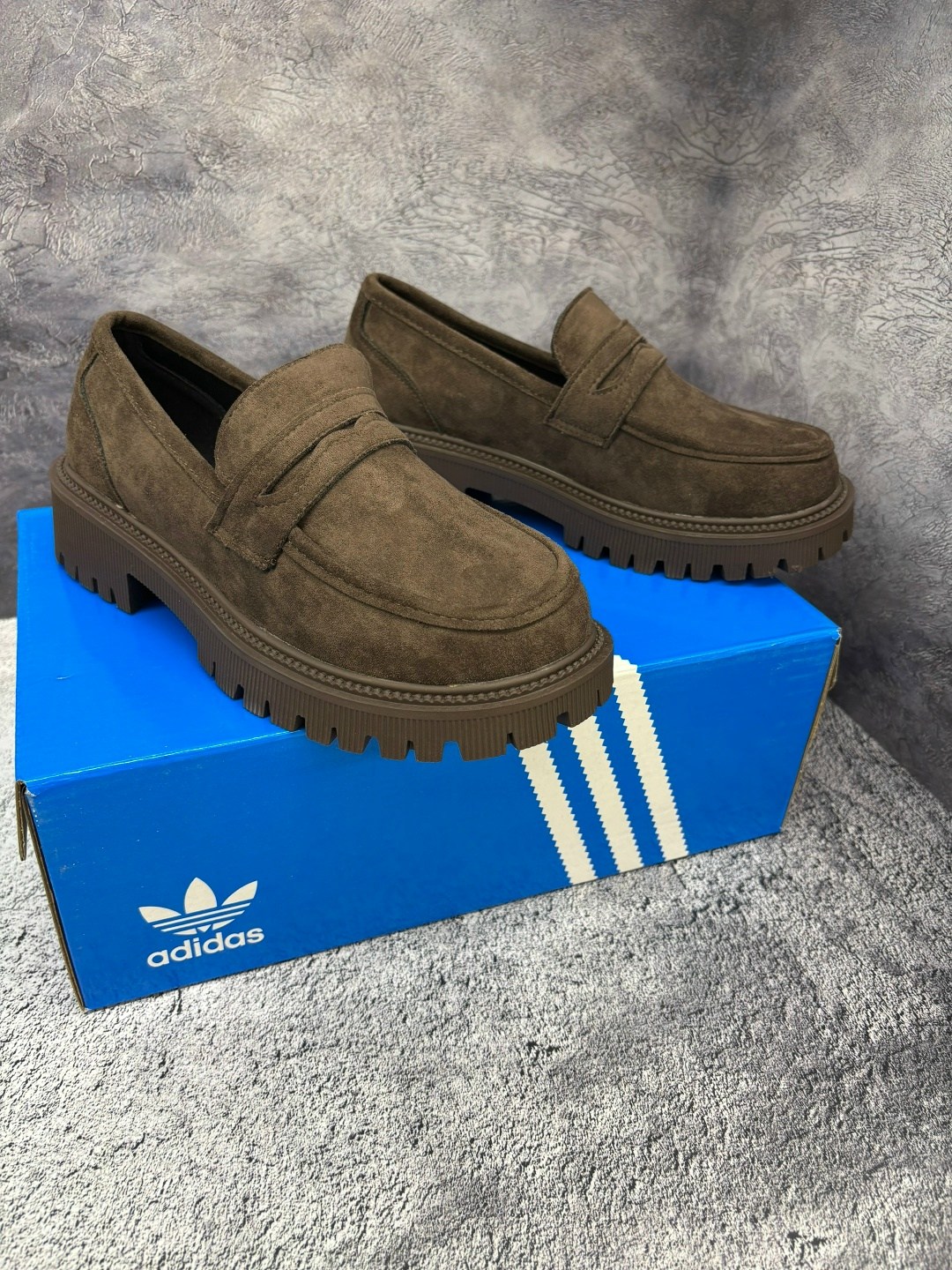 ,модные лоферы,лоферы женские,лоферы женские натуральная замша,замшевые лоферы