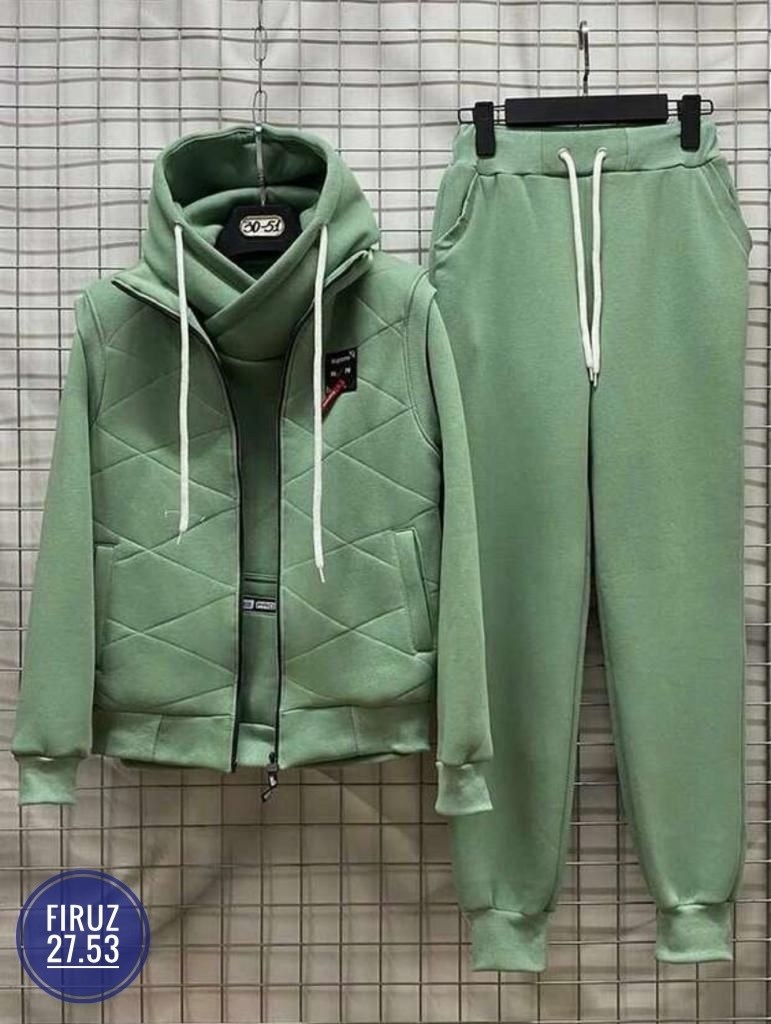 спортивные утеплённые костюм тройка,костюм тройка теплый на флисе,костюм тройка из материала флисе,спортивный костюм,костюм женский спортивный на флисе