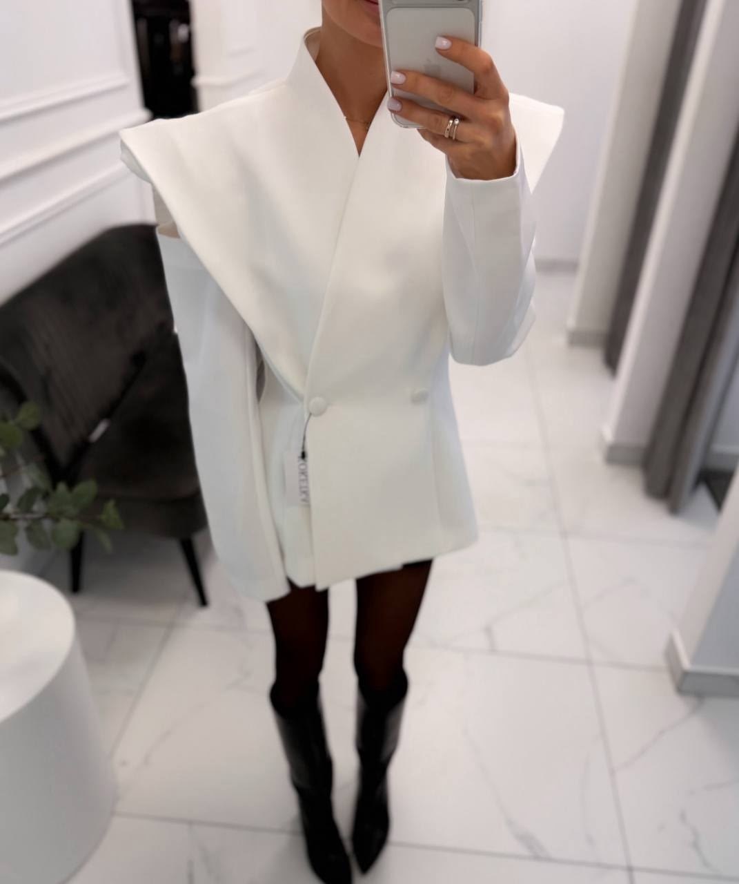 пиджак бант,женский пиджак,пиджак,эффектный пиджак,пиджак-баска с акцентной талией