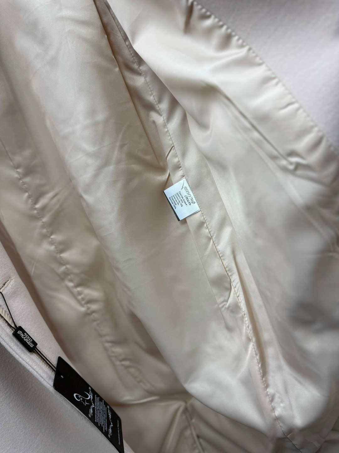 пудровое пальто,шерстяное пальто,пальто,пальто женские,пальто средней длины