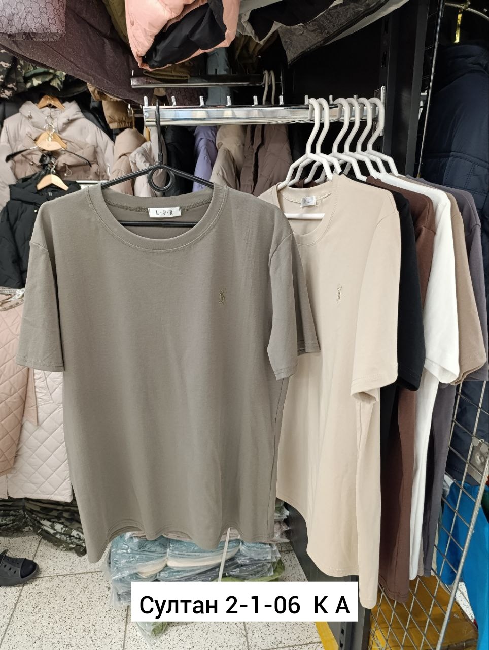 футболки женская,бежевая футболка,базовая футболка,базовая футболка женская,бежевая футболка женская