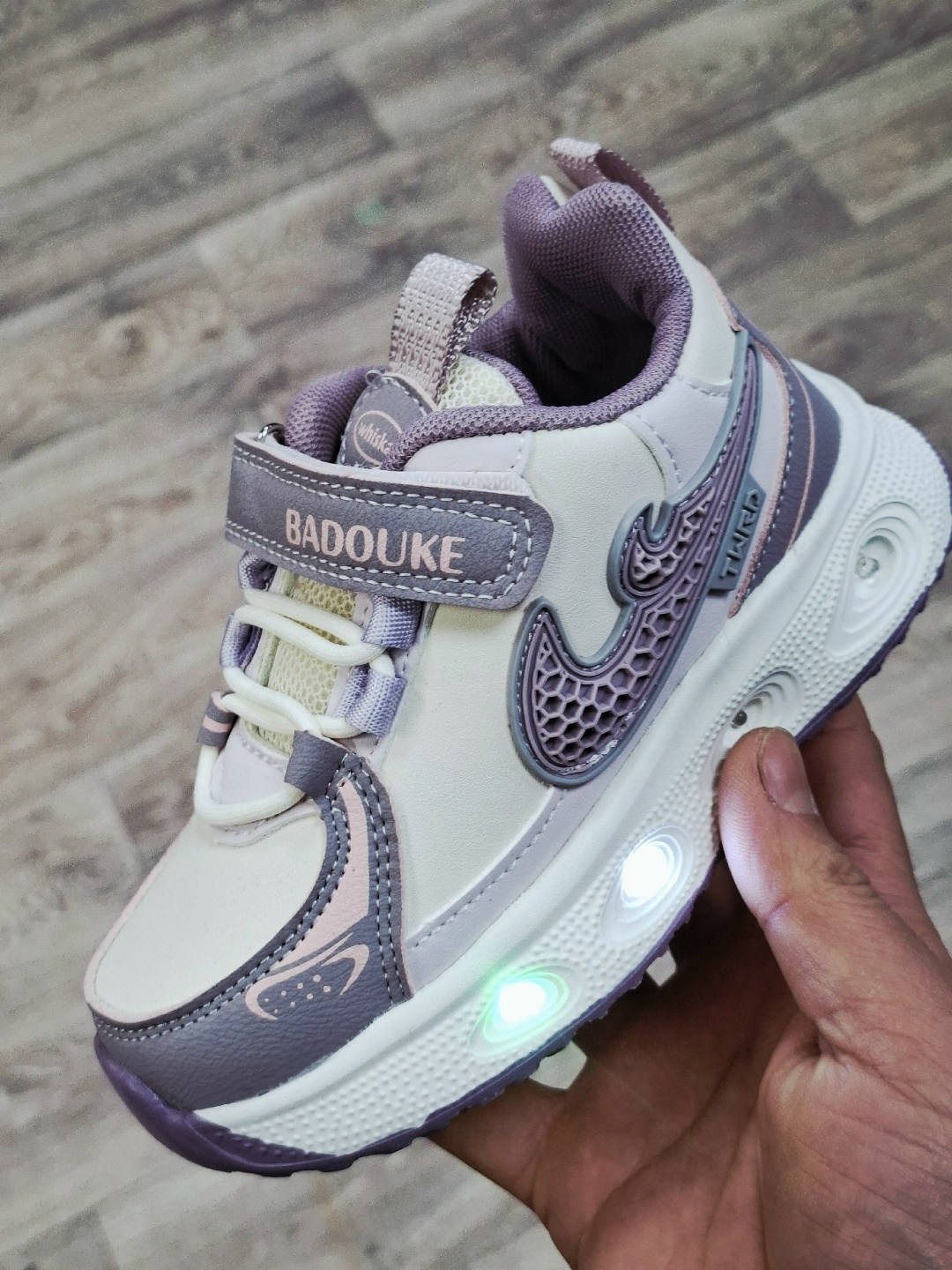 детские кроссовки,кроссовка детская,кроссовки для девочек,детские кроссовки для девочек,кроссовки светящиеся