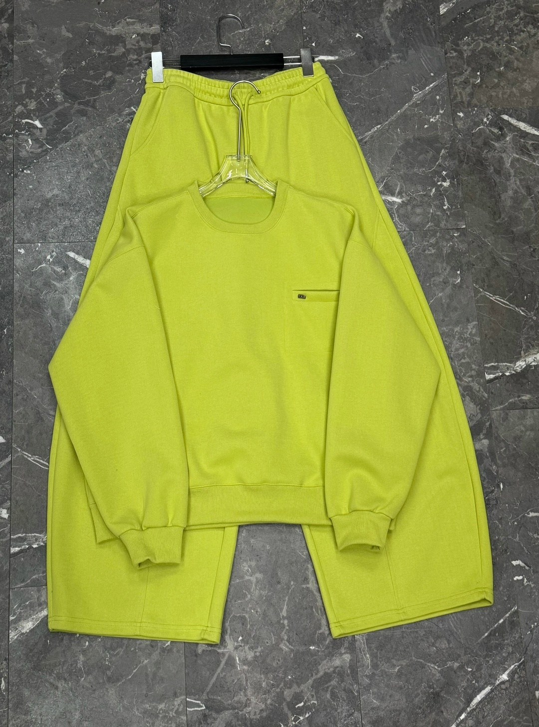 костюмы спортивные женские,трикотажные костюмы,спортивный костюм,костюм с брюками,спортивный костюм спортивные костюмы