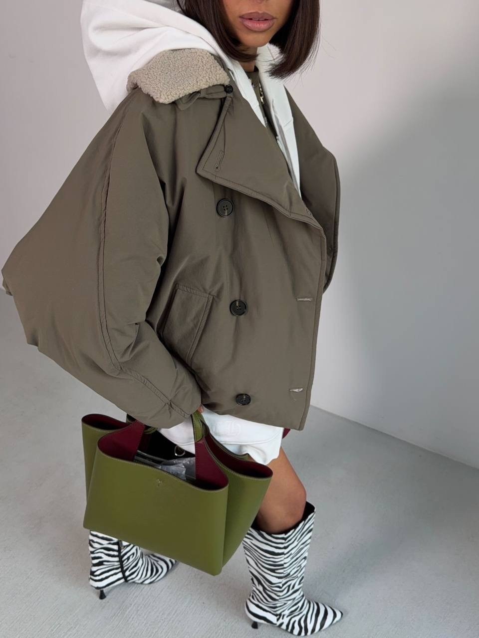 куртка стильная,куртка бомбер,оверсайз куртка,женская куртка