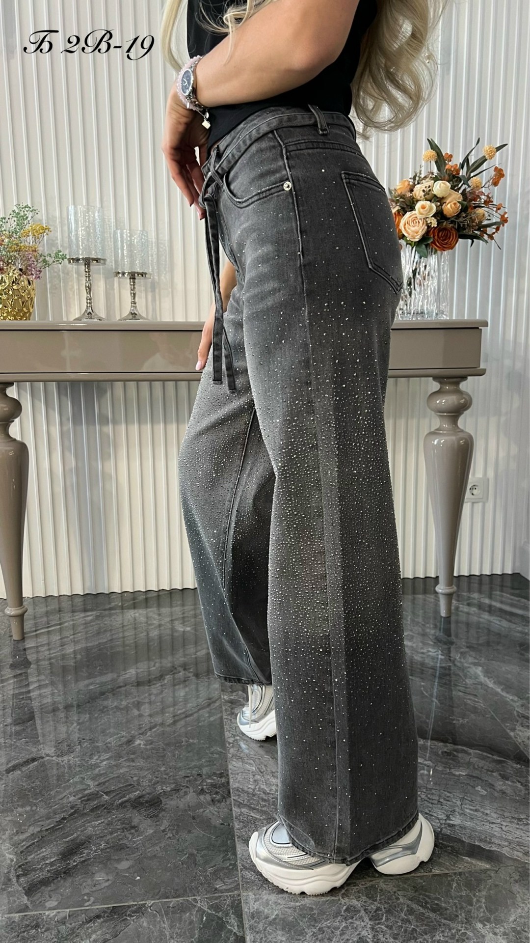 джинсы современные,женские джинсы,джинсы,широкие джинсы,одежда джинсы