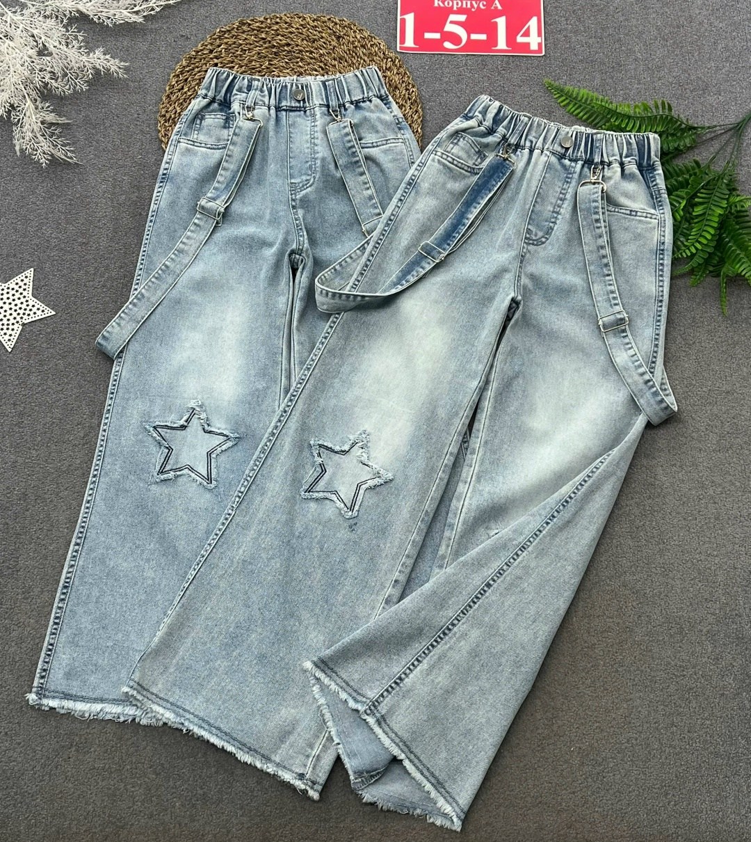 брюки джинсы,джинсовые комбинезоны,джинсы для девочек,джинсовый комбинезон для девочек,одежда для детей