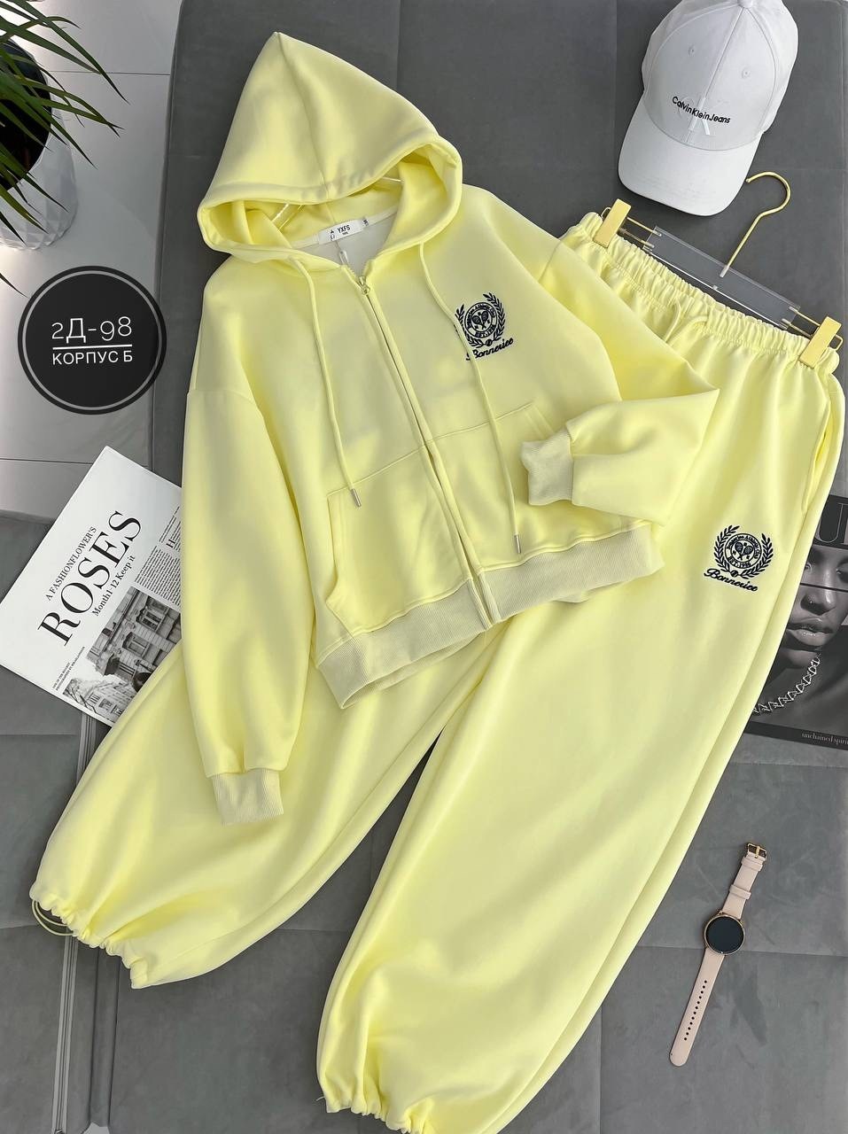 кашемировый костюм loro piana,женский костюм,спортивный костюм brunello cucinelli,костюм двойка,женский костюм двойка