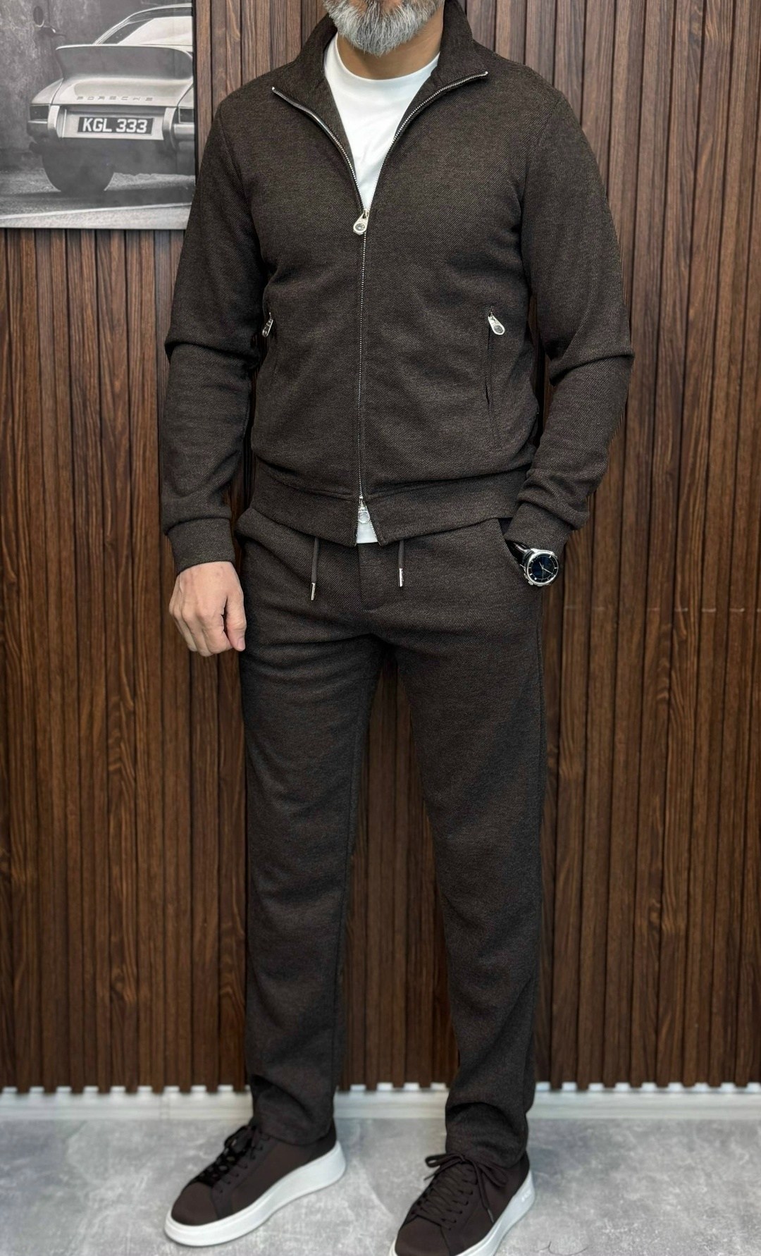 спортивный костюм brunello cucinelli,бежевый спортивный костюм brioni,спортивный костюм stefano ricci,спортивные костюм,спортивный костюм мужской