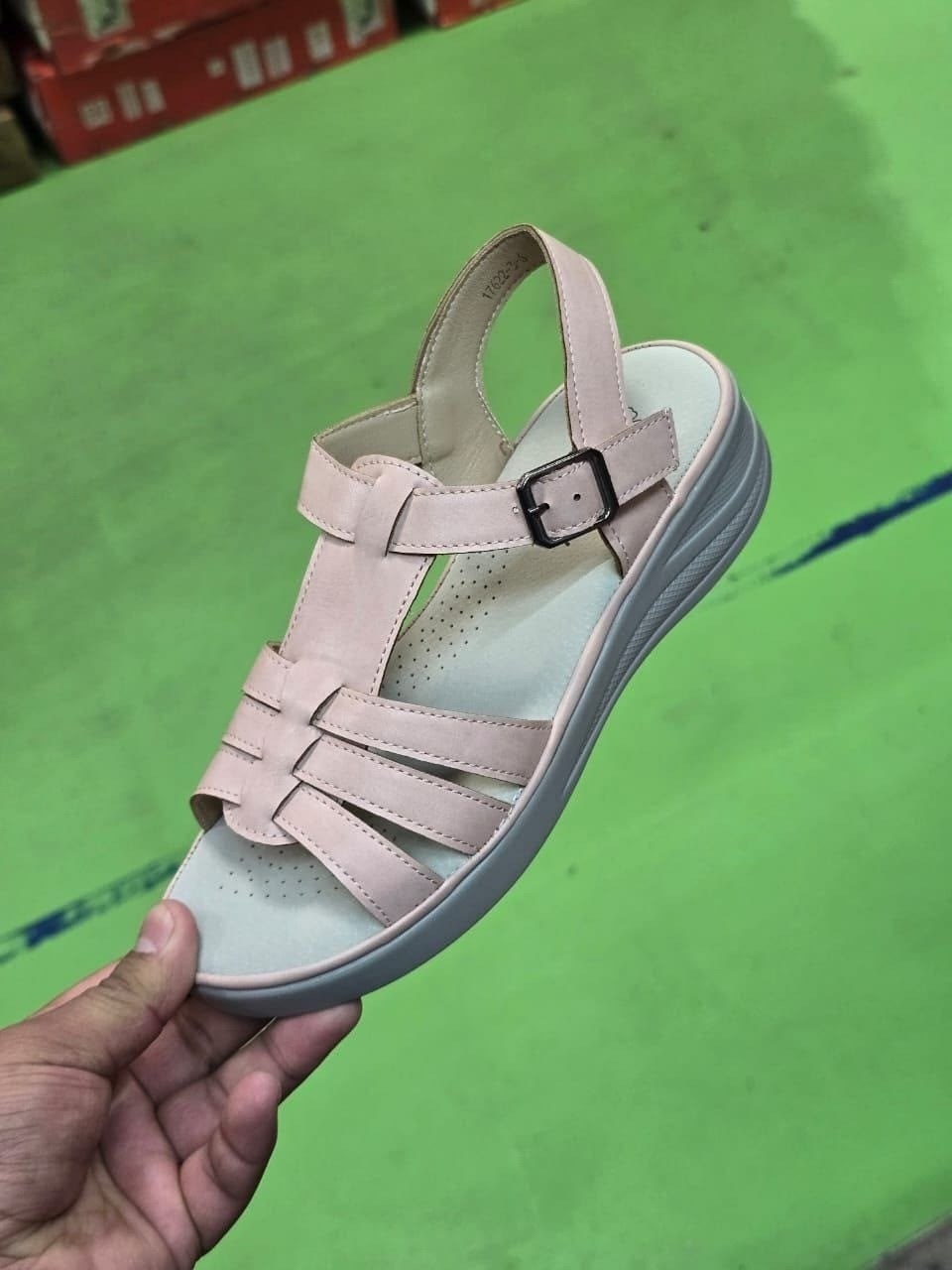 ,сандалии,женские босоножки,женские сандалии,босоножки комфорт