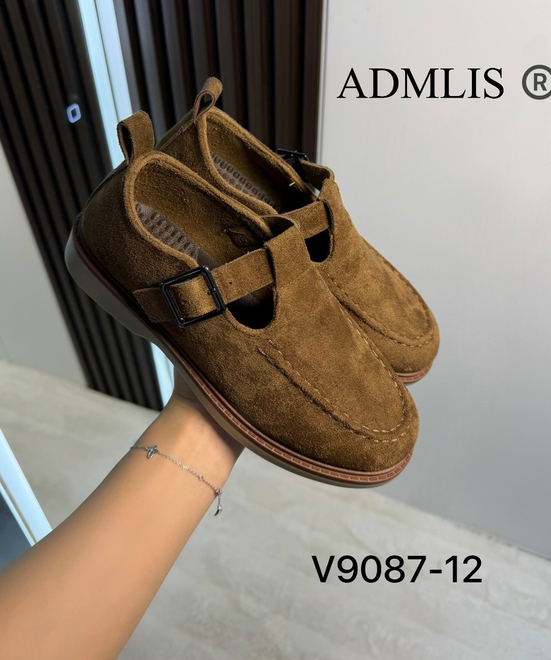 ,лоферы коричневые с ремешком замшевые,туфли лоферы женские замшевые,замшевые лоферы,повседневная