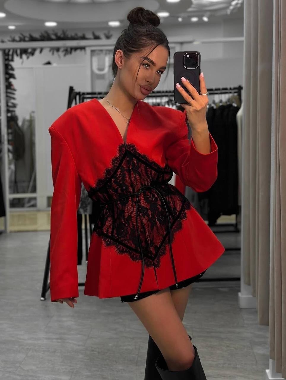 шикарная одежда,модное платье,в красном платье,платье стильное