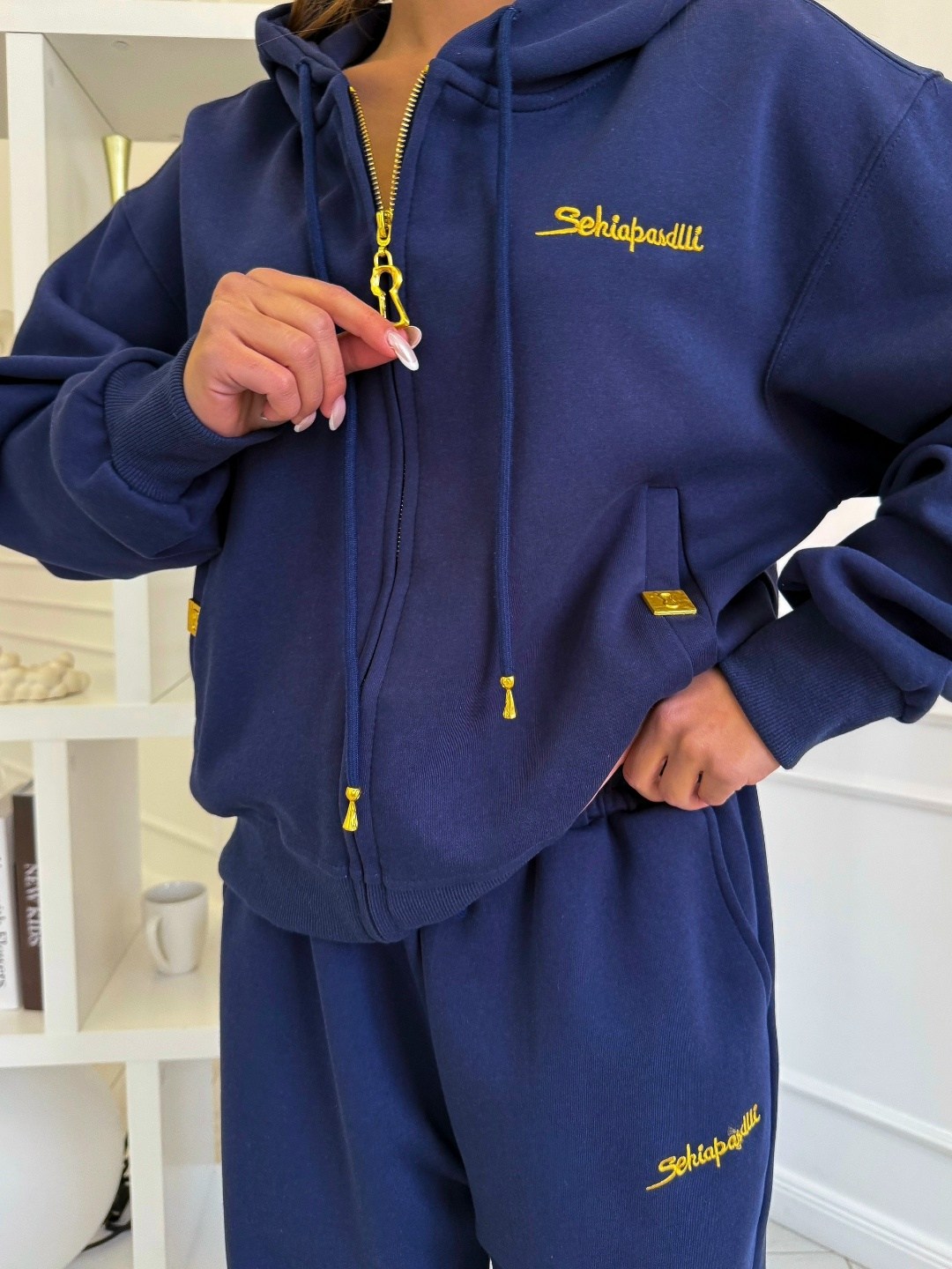 спортивный костюм,женский костюм на флисе,женский спортивный костюм,женские костюмы,костюм на флисе