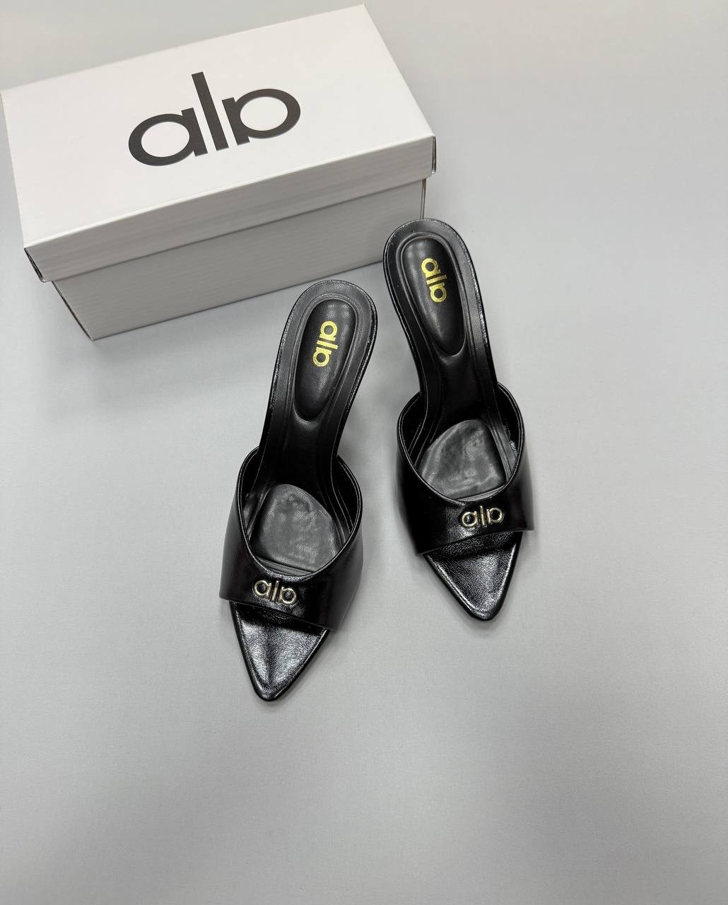 ,шлепанцы кристиан диор,туфли dior,сабо диор,шлепки диор