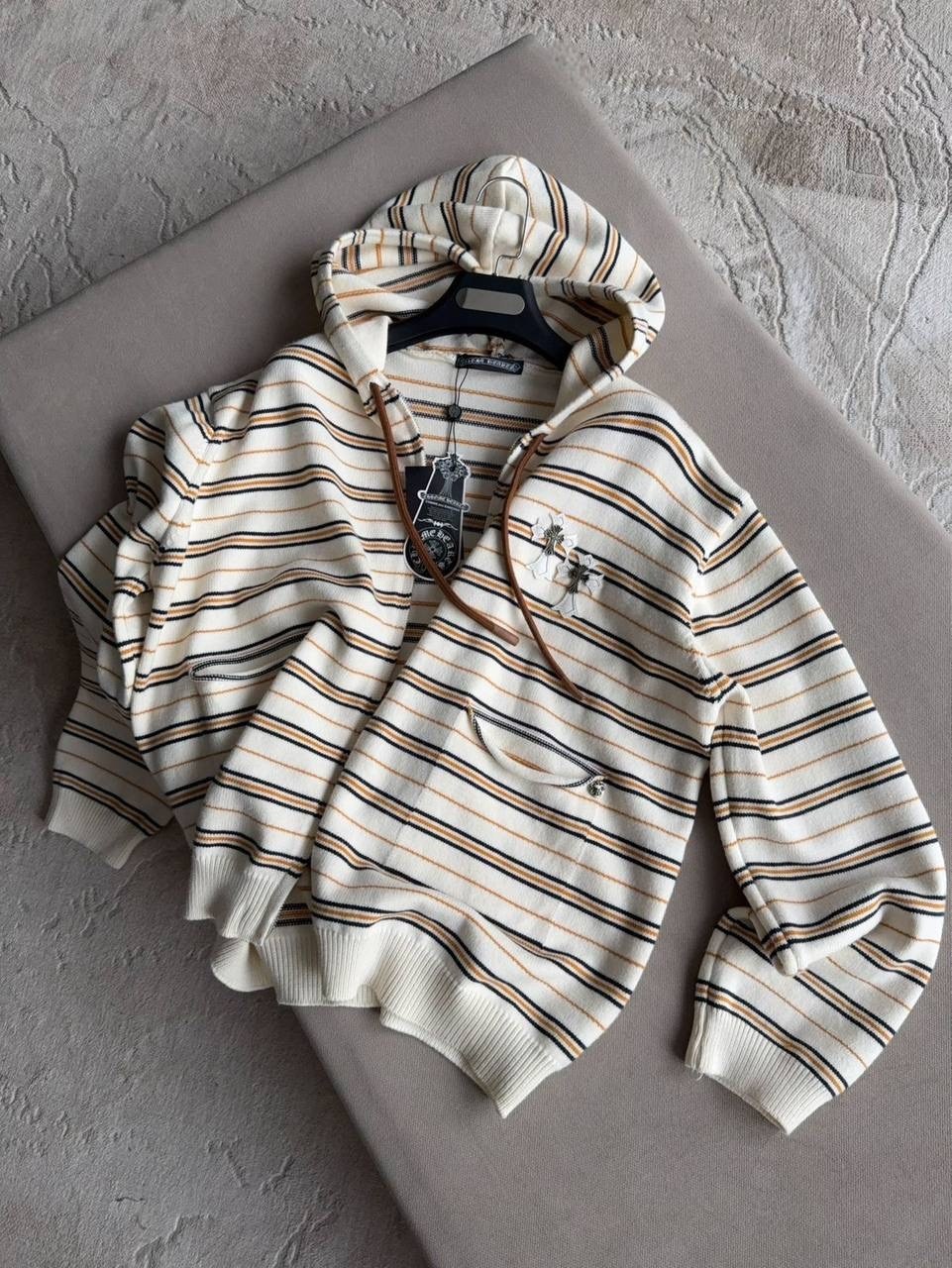 стильная куртка,кофта женская,демисезонная куртка,свитшот женская,легкая куртка