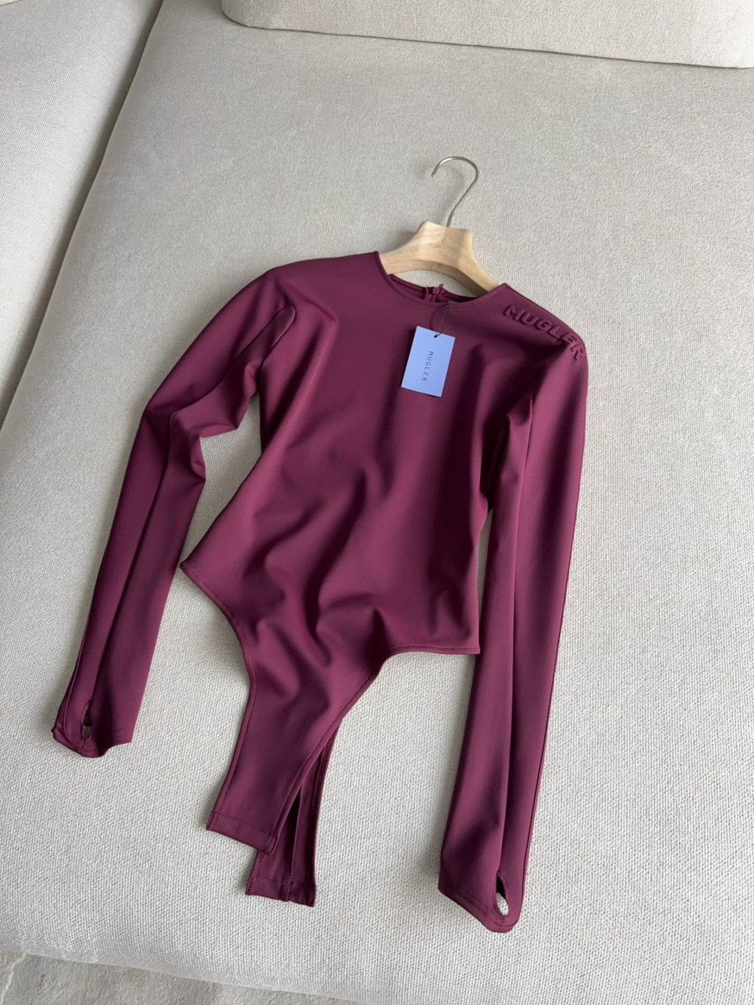 лонгслив,лонгслив женские,женская кофта,лонгслив облегающий с драпировкой lucasta style,лонгслив с драпировкой