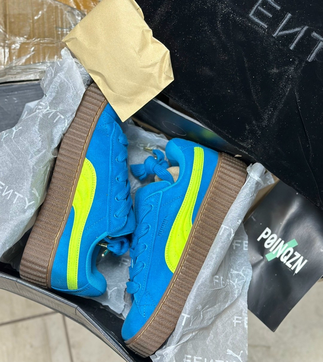 кроссовки puma,,женские кроссовки puma,puma suede,puma fenty