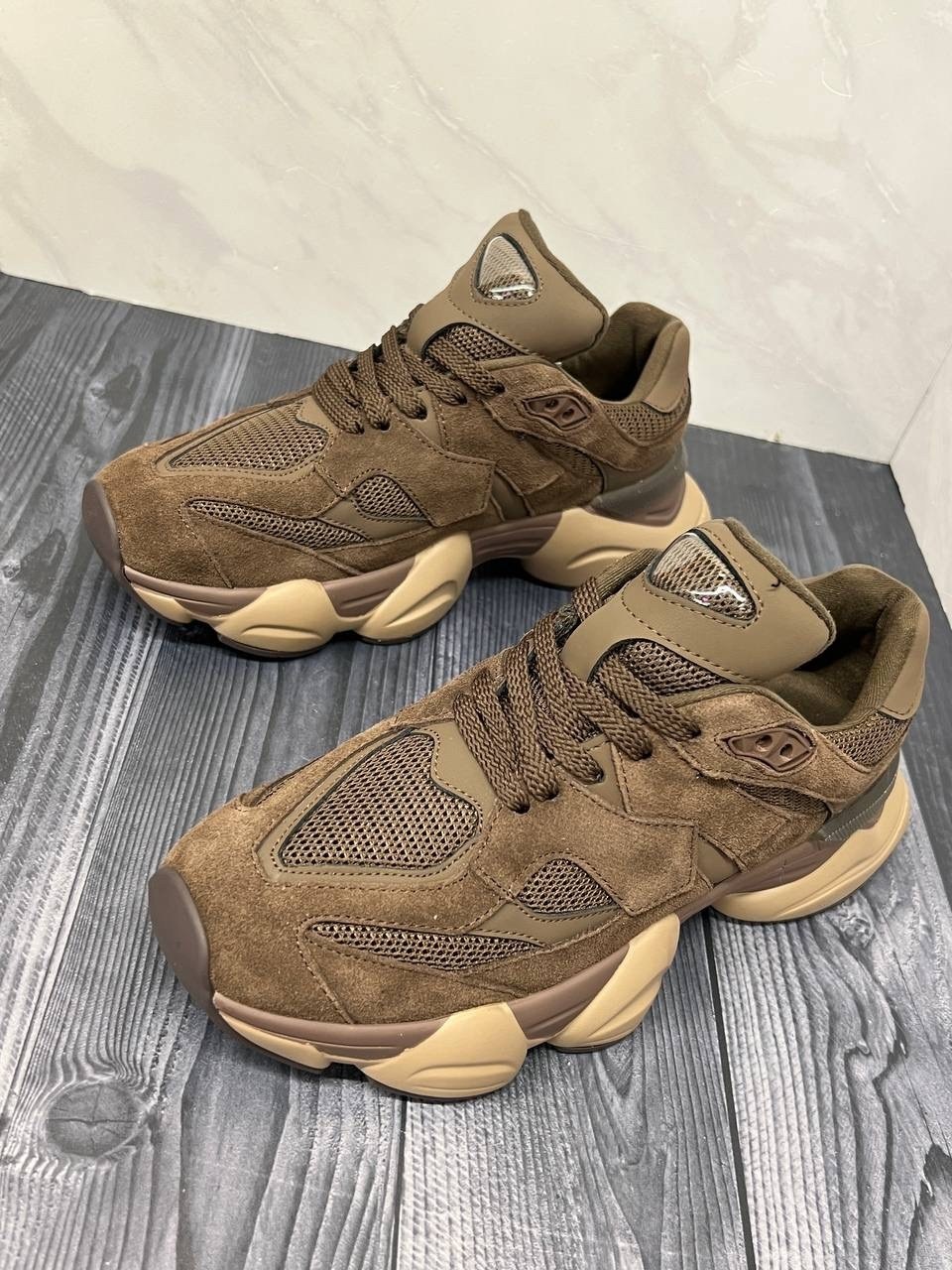 массивные кроссовки,кроссовки удобные,спортивная ,женские кроссовки,модные кроссовки