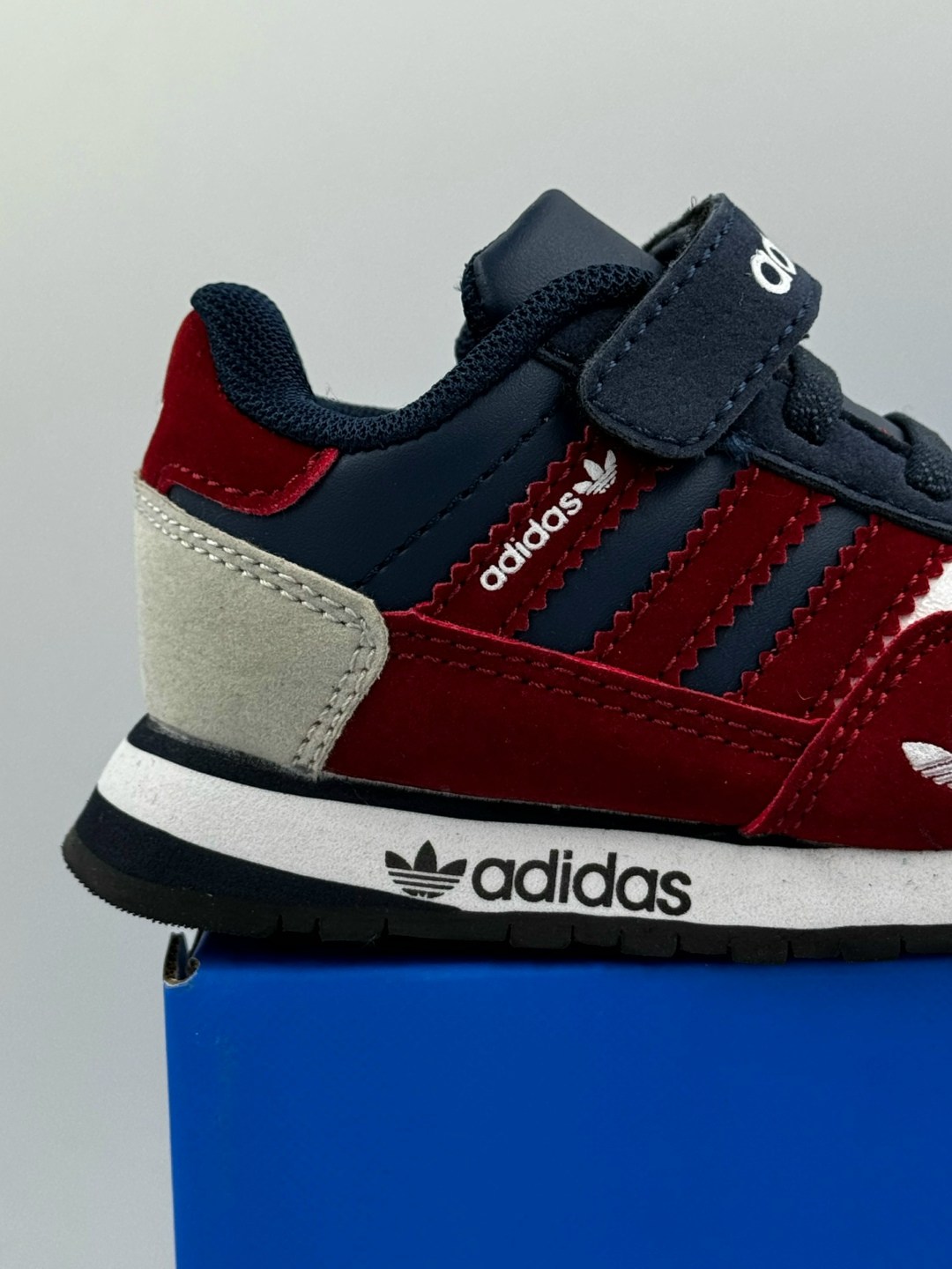 кроссовки adidas,детские кроссовки adidas,детские кроссовки адидас,кроссовки адидас,детские кроссовки