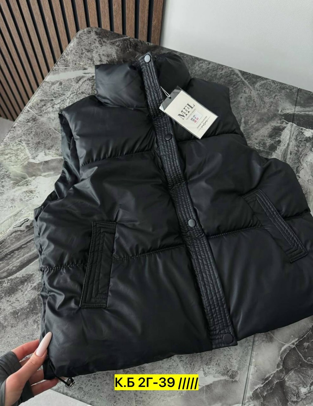 жилетка женская,женская куртка,женская верхняя одежда,женские жилеты,