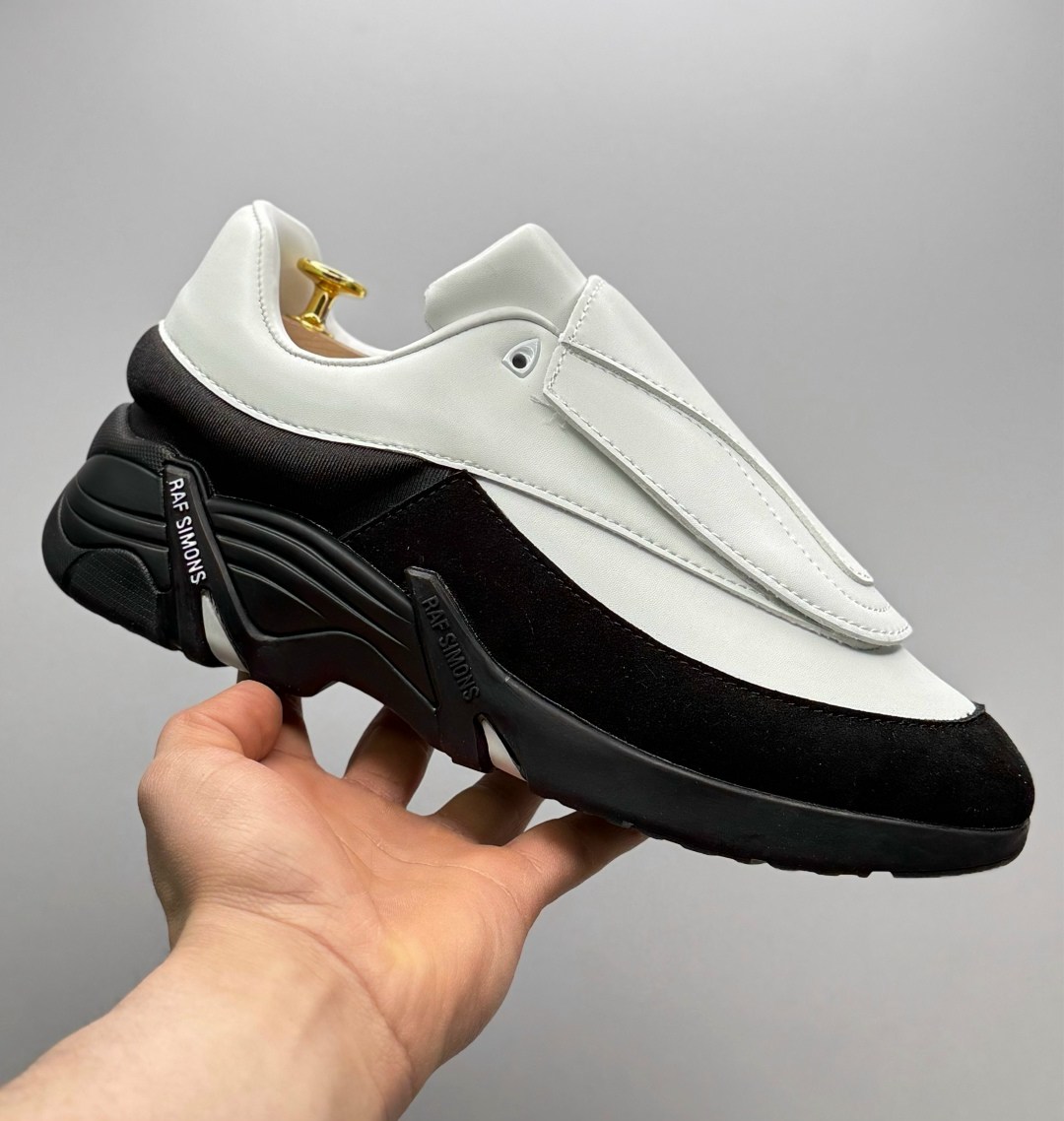 кроссовки raf simons antei,raf simons antrei oversized 2 tone leather runner white black,raf simons oversized 2 tone leather runner sneakers,raf simons antei oversized leather runner black,raf simons