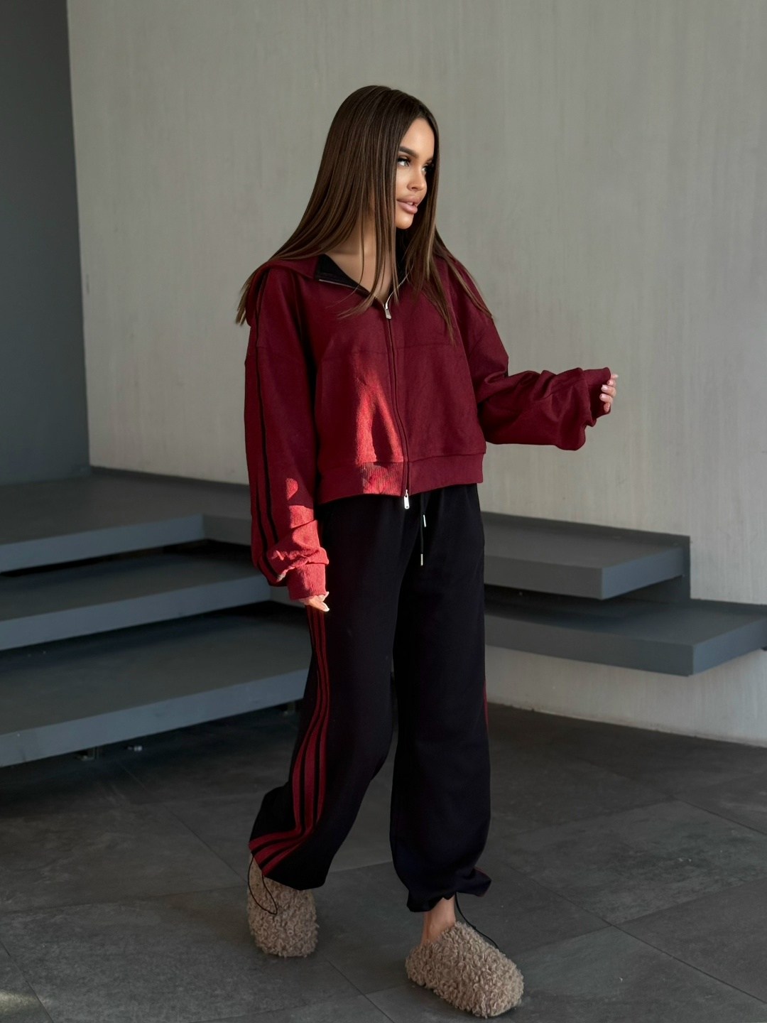 женские костюмы,женский спортивный костюм,костюм велюровый,спортивный костюм,розовые костюмы