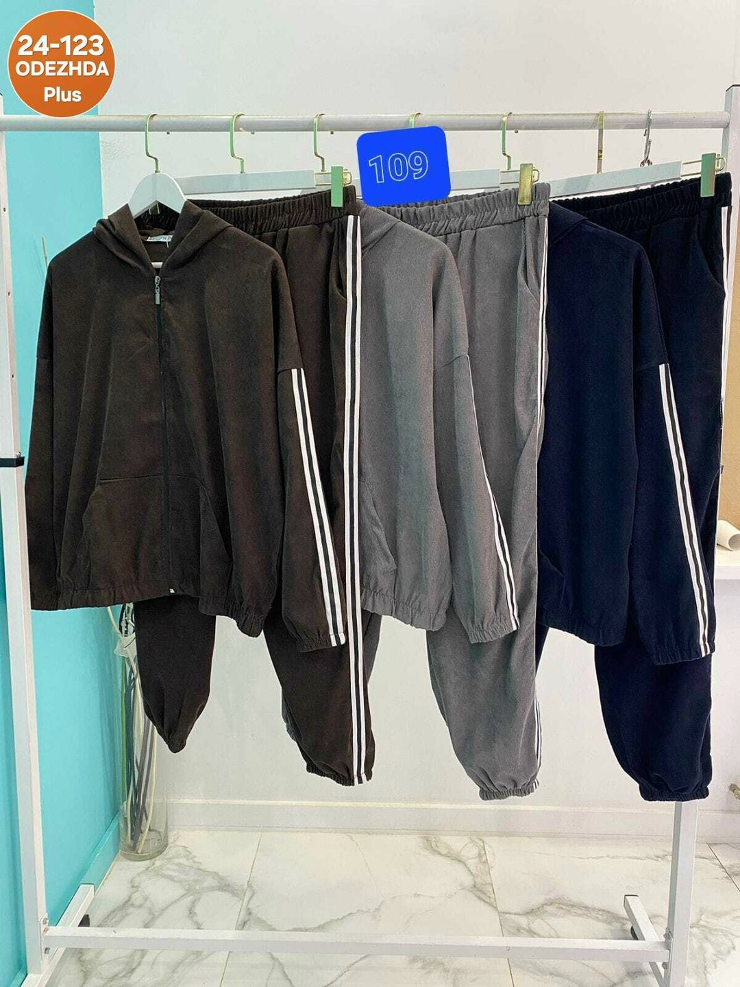 велюровый спортивный костюм больших размеров,велюровый костюм женский спортивный,велюровый спортивный костюм женски,велюровый костюм больших размеров,женский велюровый спортивный костюм серый