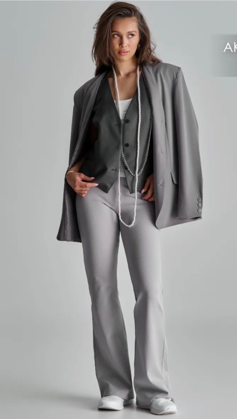 брюки для фитнеса,спортивные брюки клеш,спортивные женские брюки,легинсы женские,серые легинсы