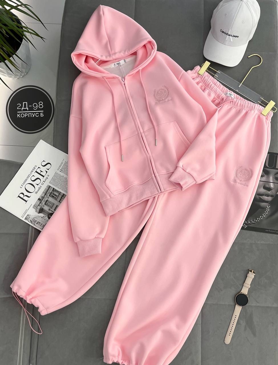 кашемировый костюм loro piana,женский костюм,спортивный костюм brunello cucinelli,костюм двойка,женский костюм двойка