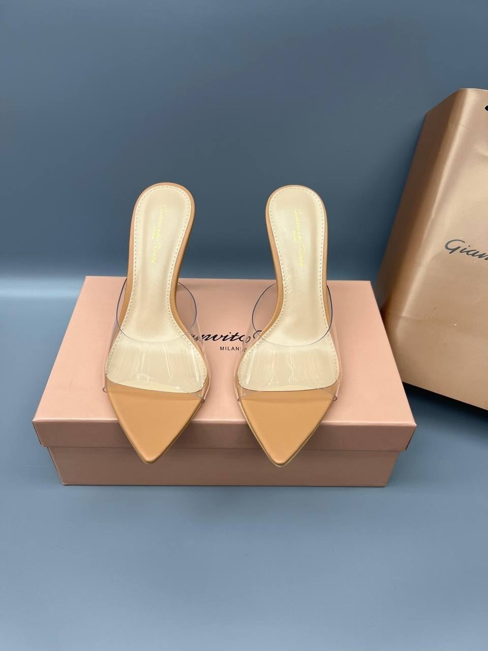 ,босоножки на каблуках,прозрачные босоножки,босоножки gianvito rossi,босоножки женские