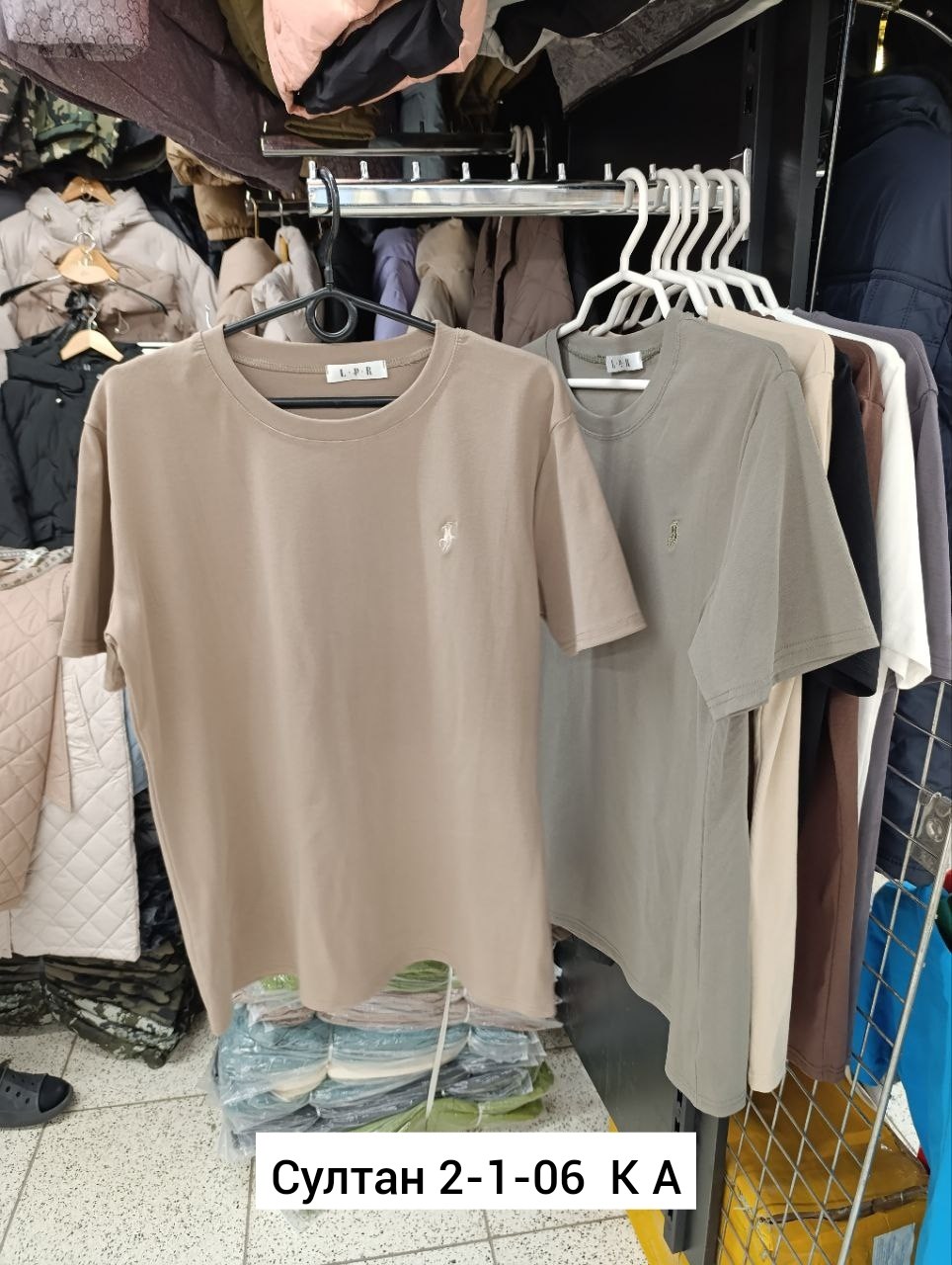 футболки женская,бежевая футболка,базовая футболка,базовая футболка женская,бежевая футболка женская