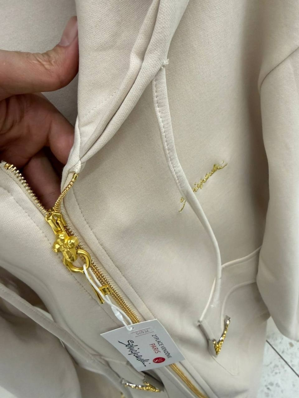 женский бежевый костюм loro piana premium,стильные костюмы,костюм на флисе,спортивный костюм,женский костюм