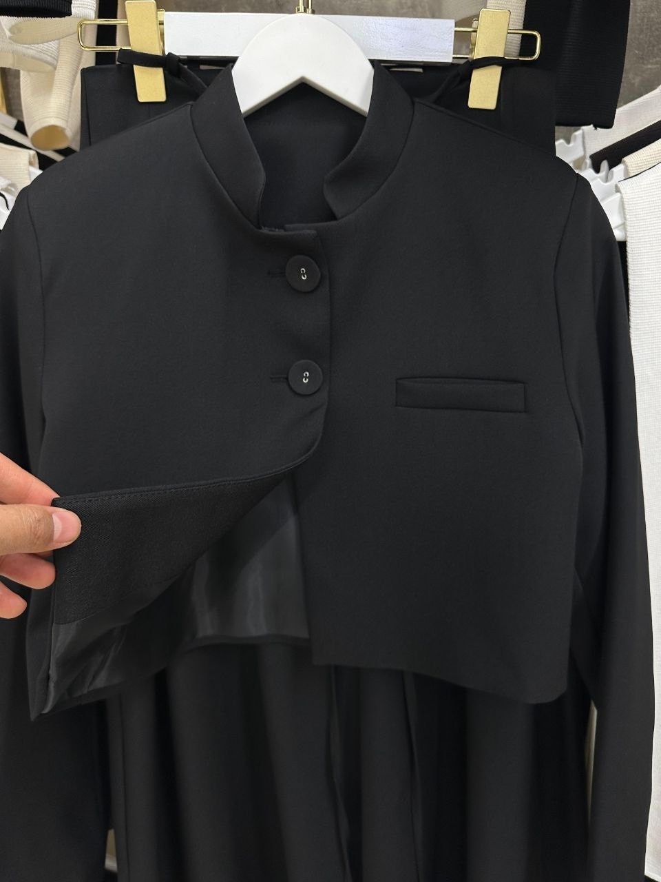 повседневные платья,женские костюмы,платье черное,школьный костюм,костюм
