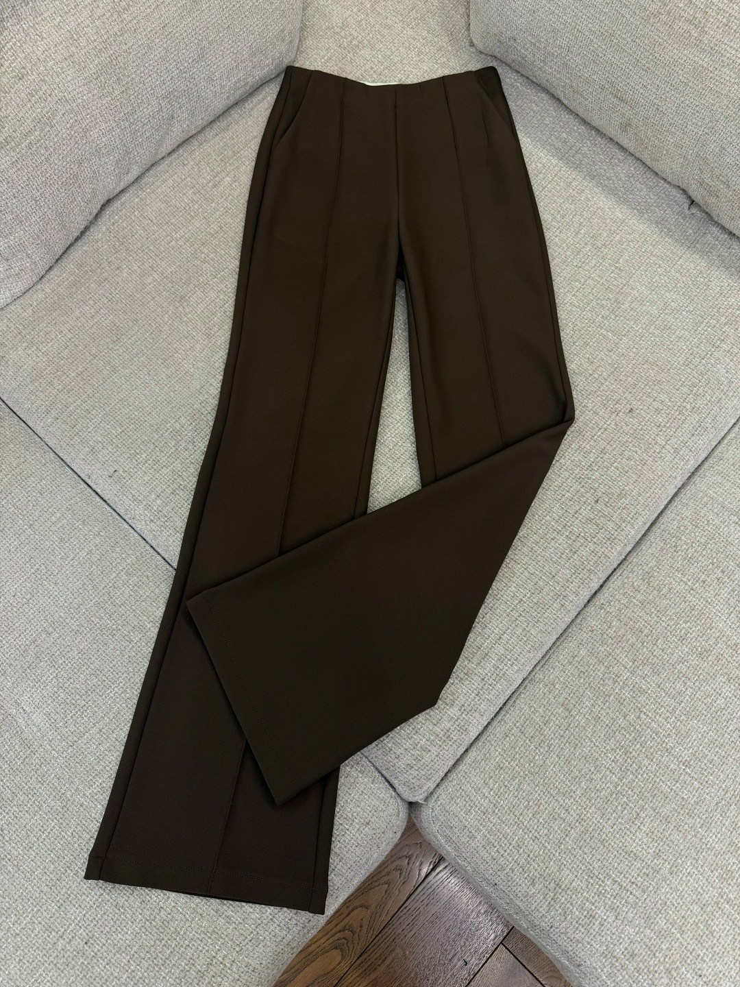 широкие брюки женские,широкие брюки,брюки классические,женские брюки с широкими штанинами,брюки с широкими штанинами