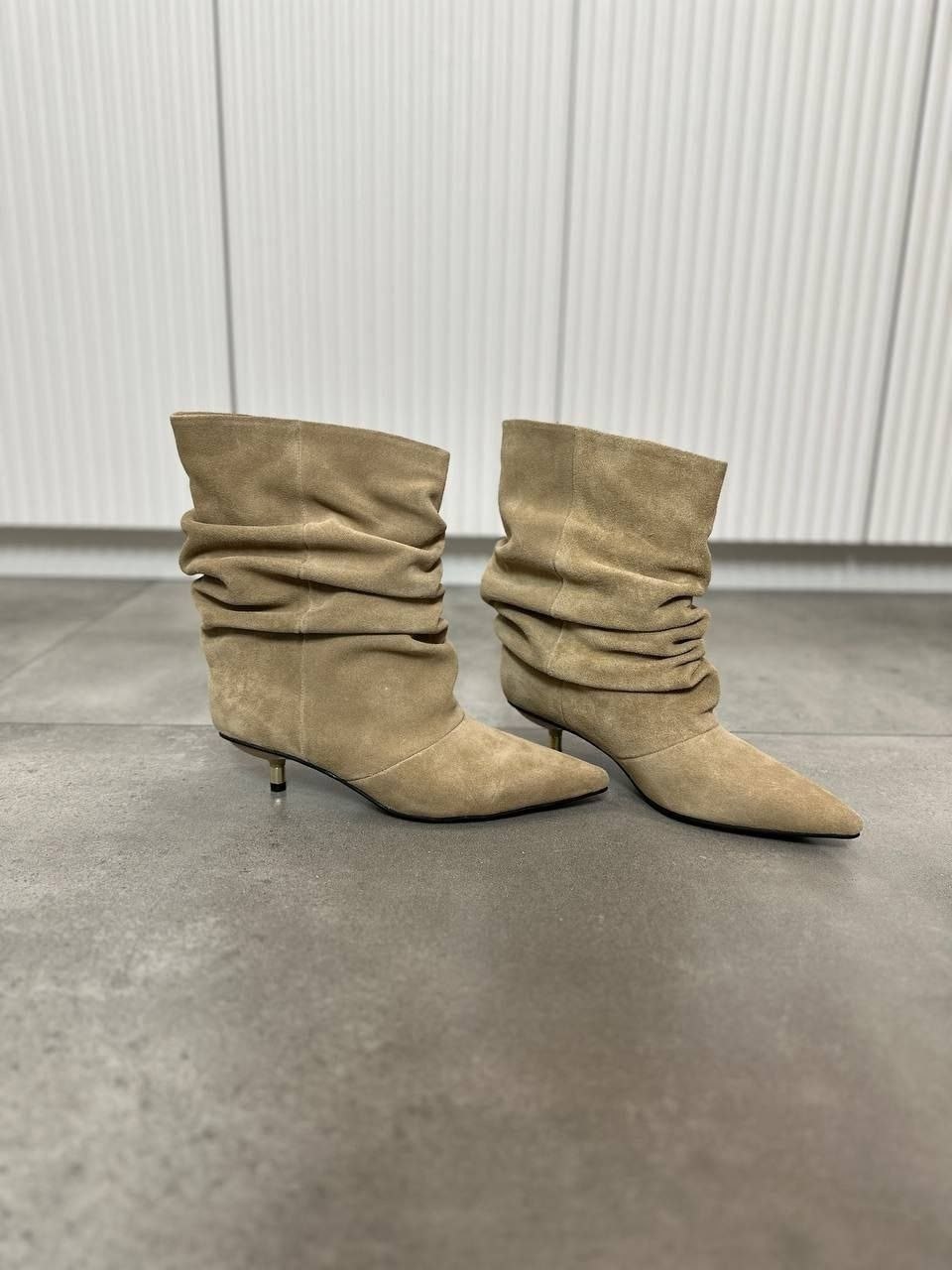 женские сапоги,короткие сапоги,модные женские сапоги,замшевые сапоги,высокие сапоги