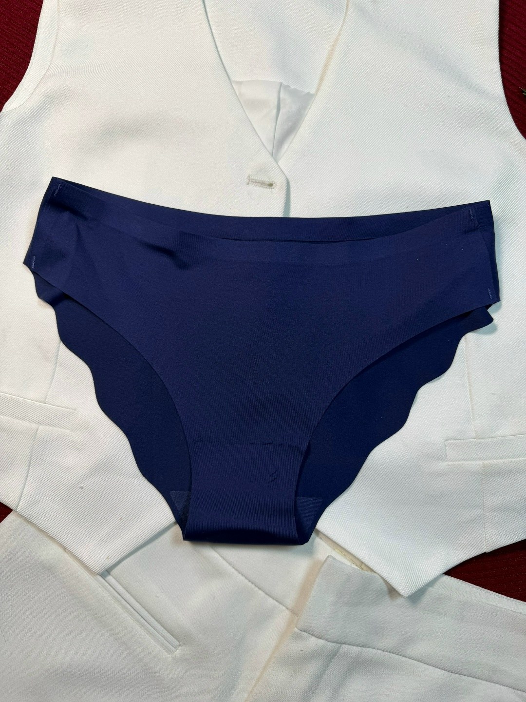 женские трусы невидимые бесшовные,трусы бесшовные женские,бесшовные трусики,женские бесшовные трусики,бесшовные трусы для женщин