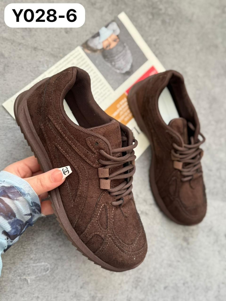 женские кроссовки,,удобные кроссовки,кроссовки брендовые,кроссовка