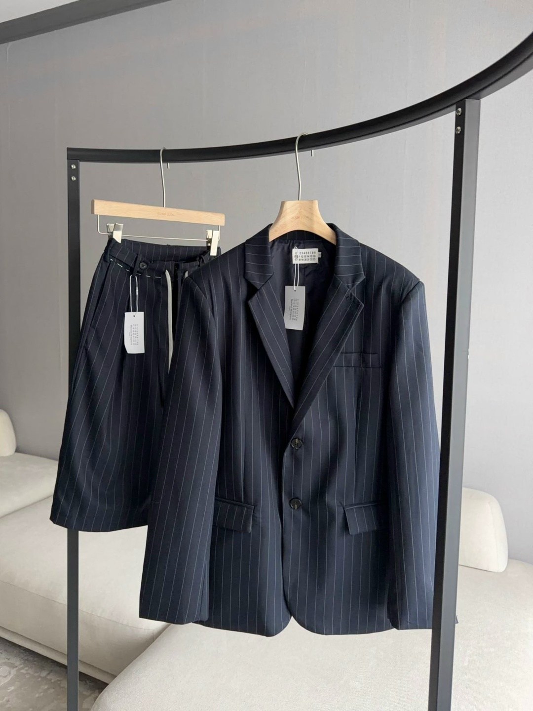 стильное пальто,модное пальто,серое пальто,оверсайз пальто,длинное пальто